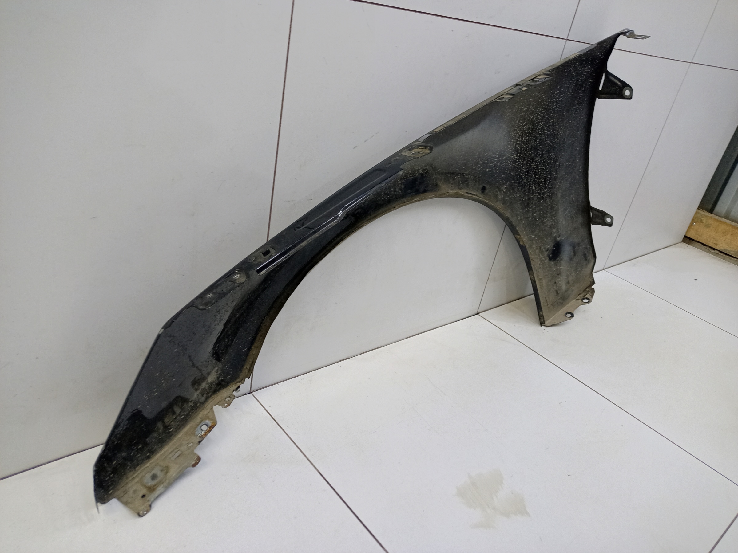 Крыло переднее правое Audi A4 B9