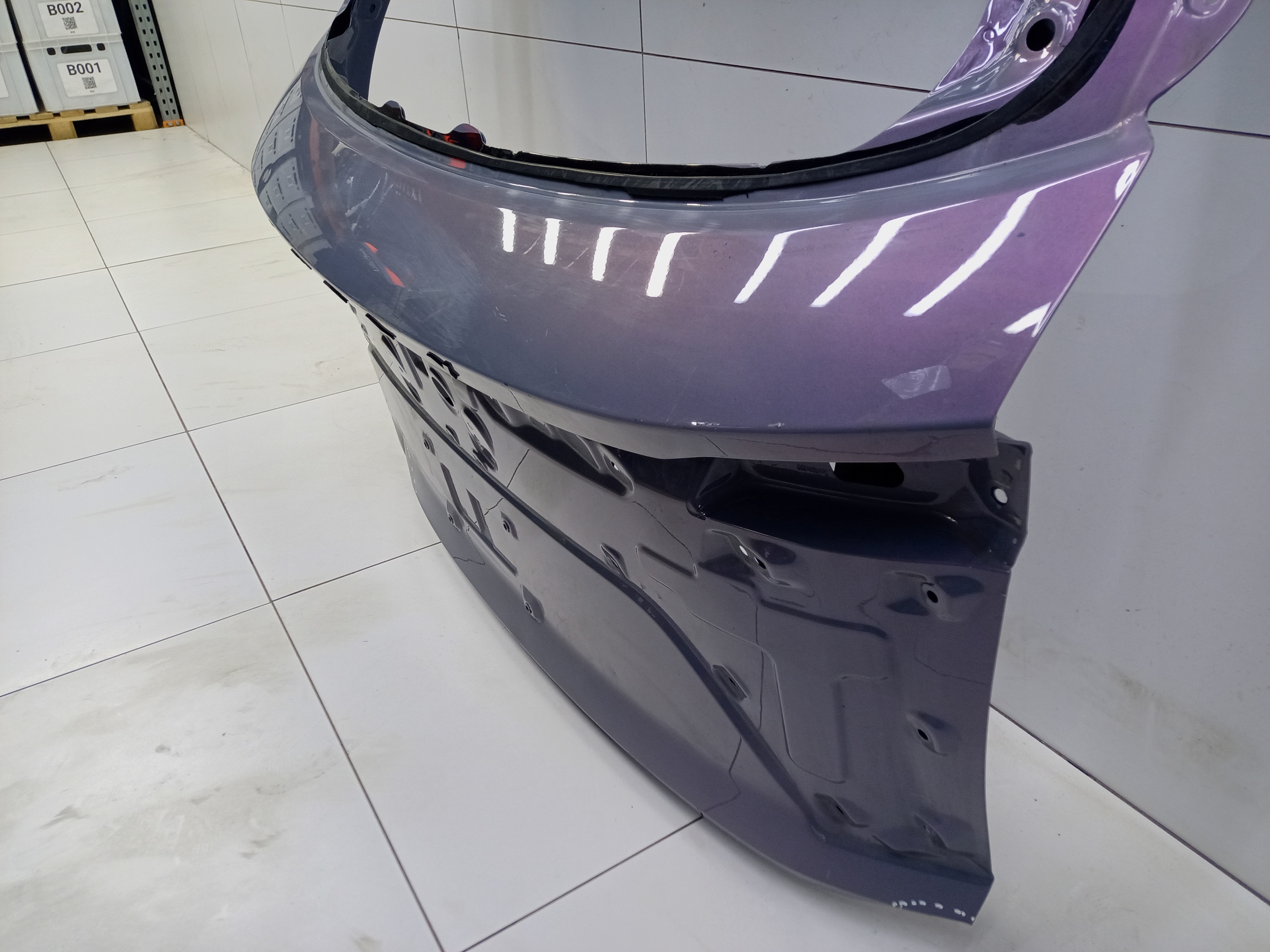 Крышка багажника Geely Coolray Restail