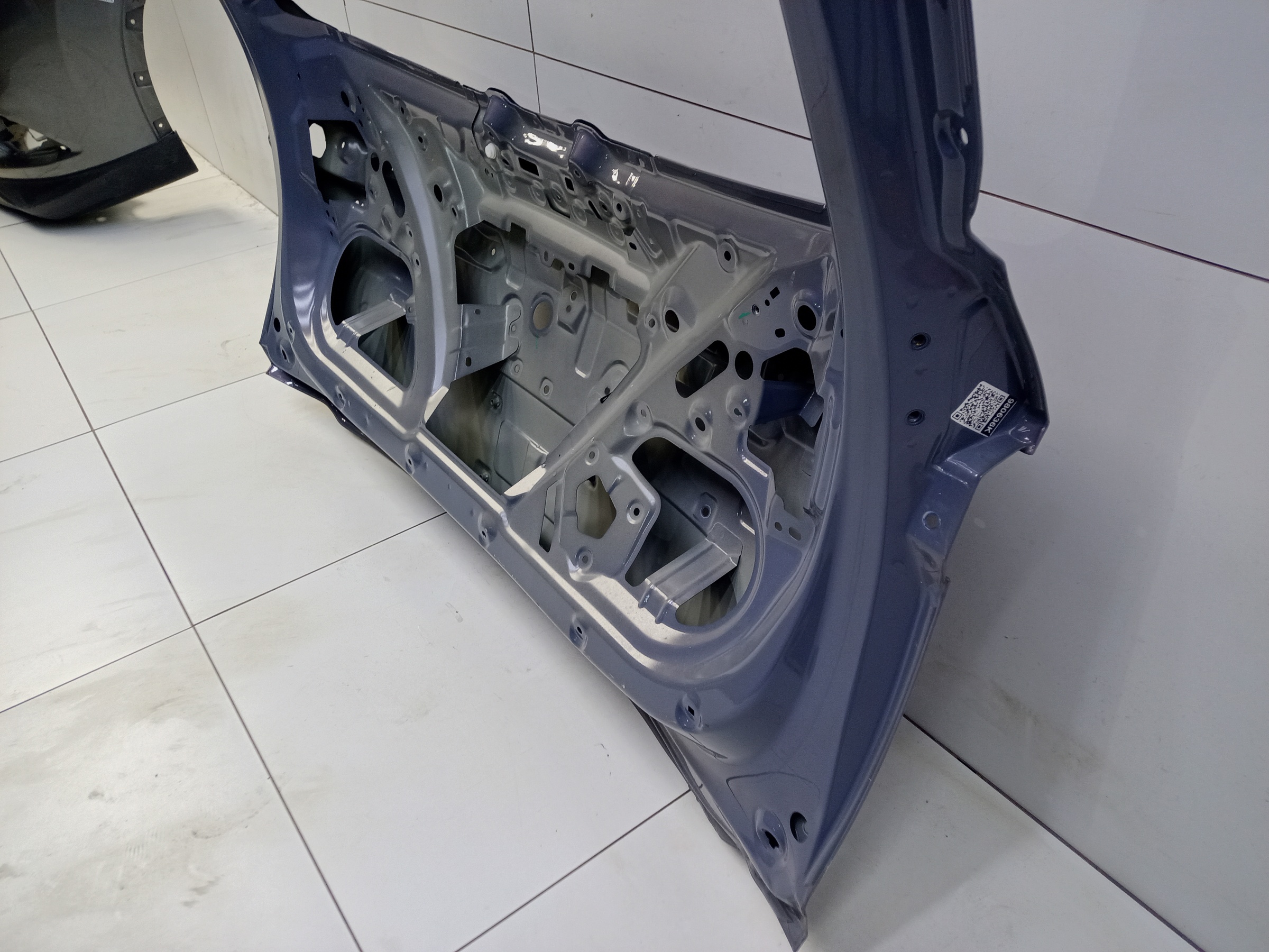 Крышка багажника Geely Coolray Restail