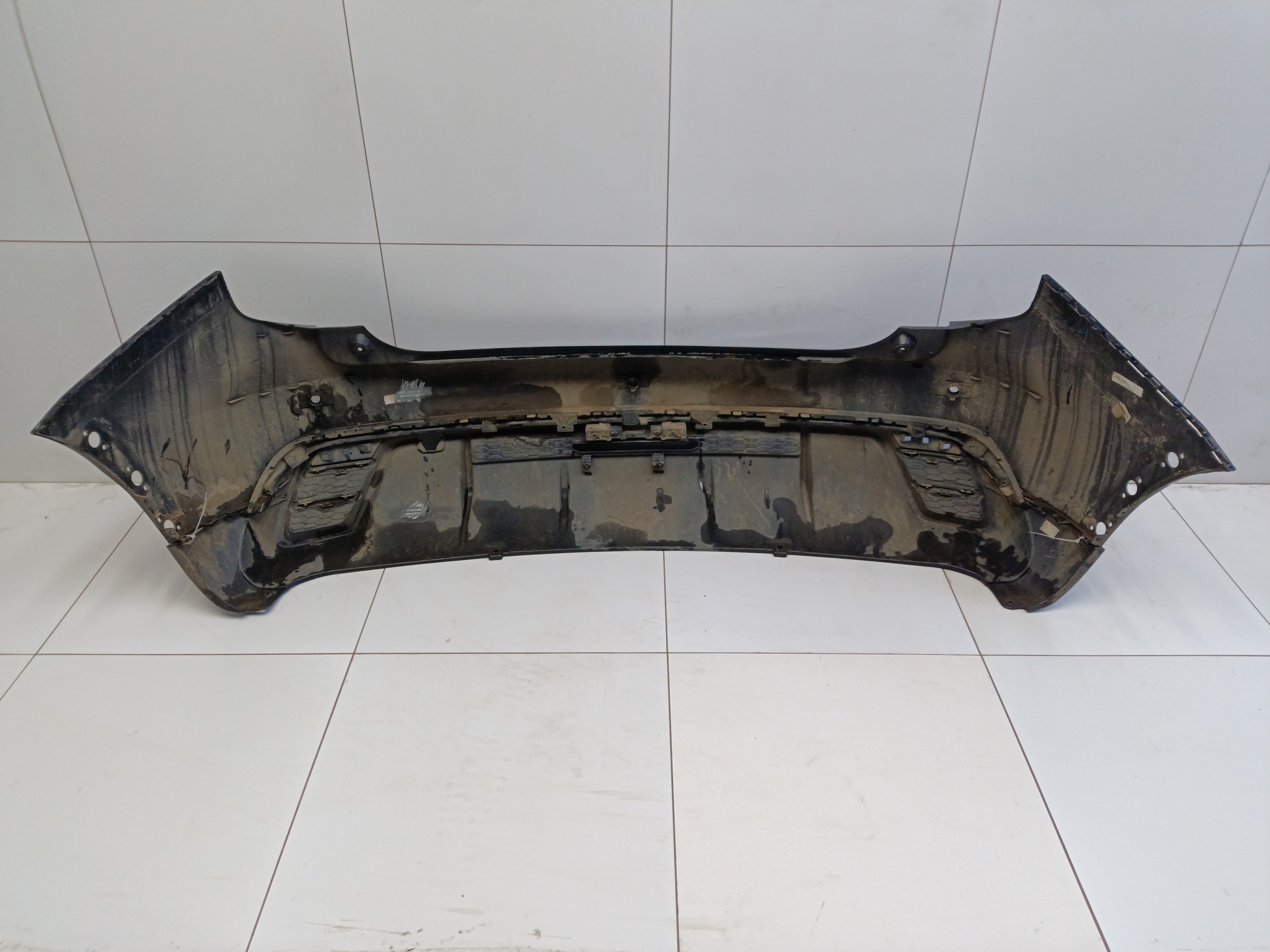 Бампер задний верхняя часть Haval Jolion Restail с отверстиями под накладки