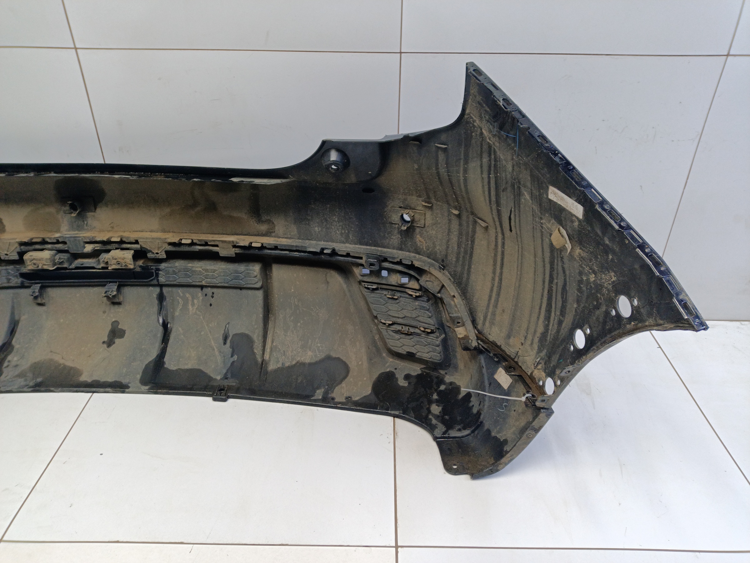 Бампер задний верхняя часть Haval Jolion Restail с отверстиями под накладки