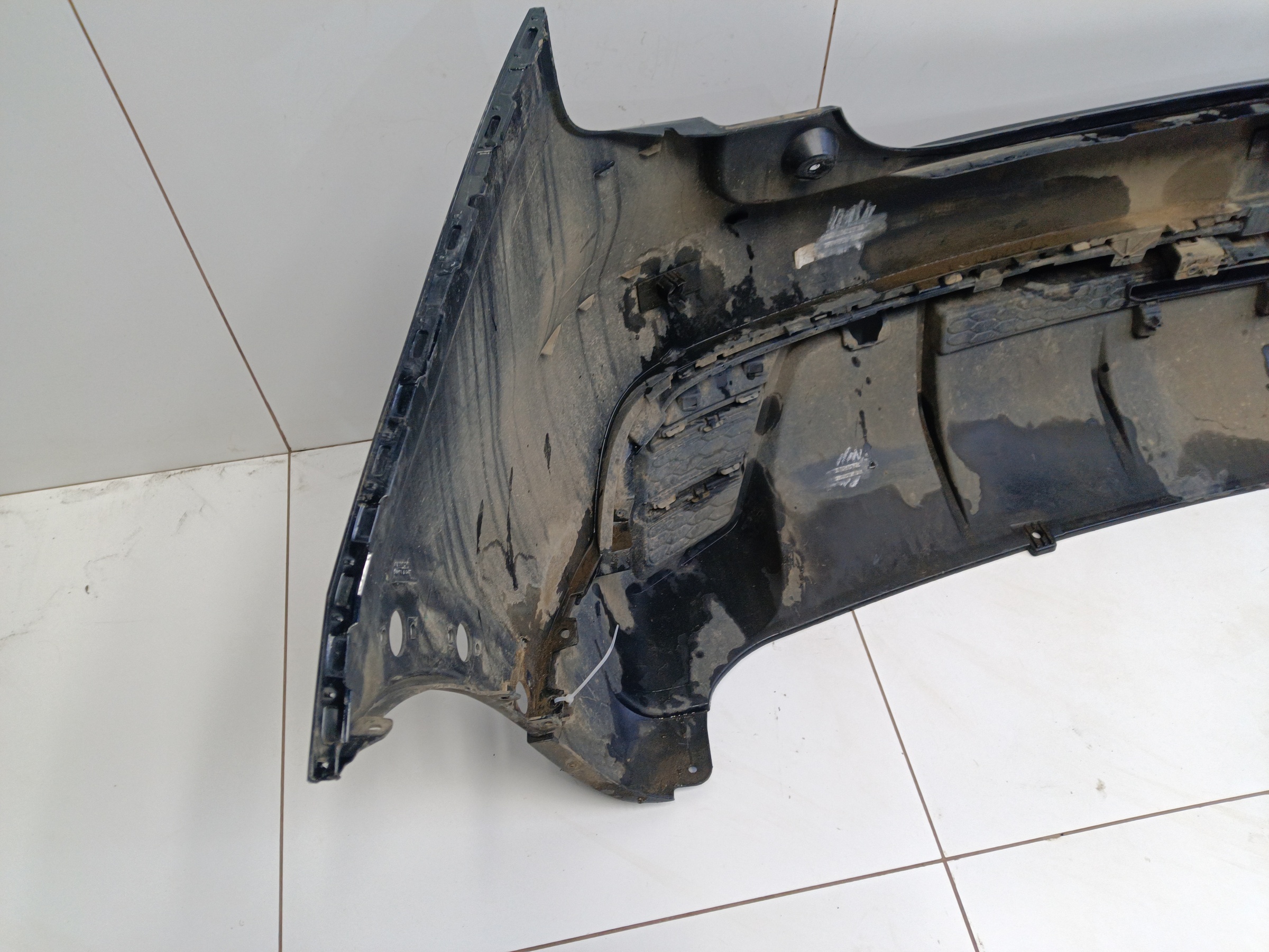 Бампер задний верхняя часть Haval Jolion Restail с отверстиями под накладки