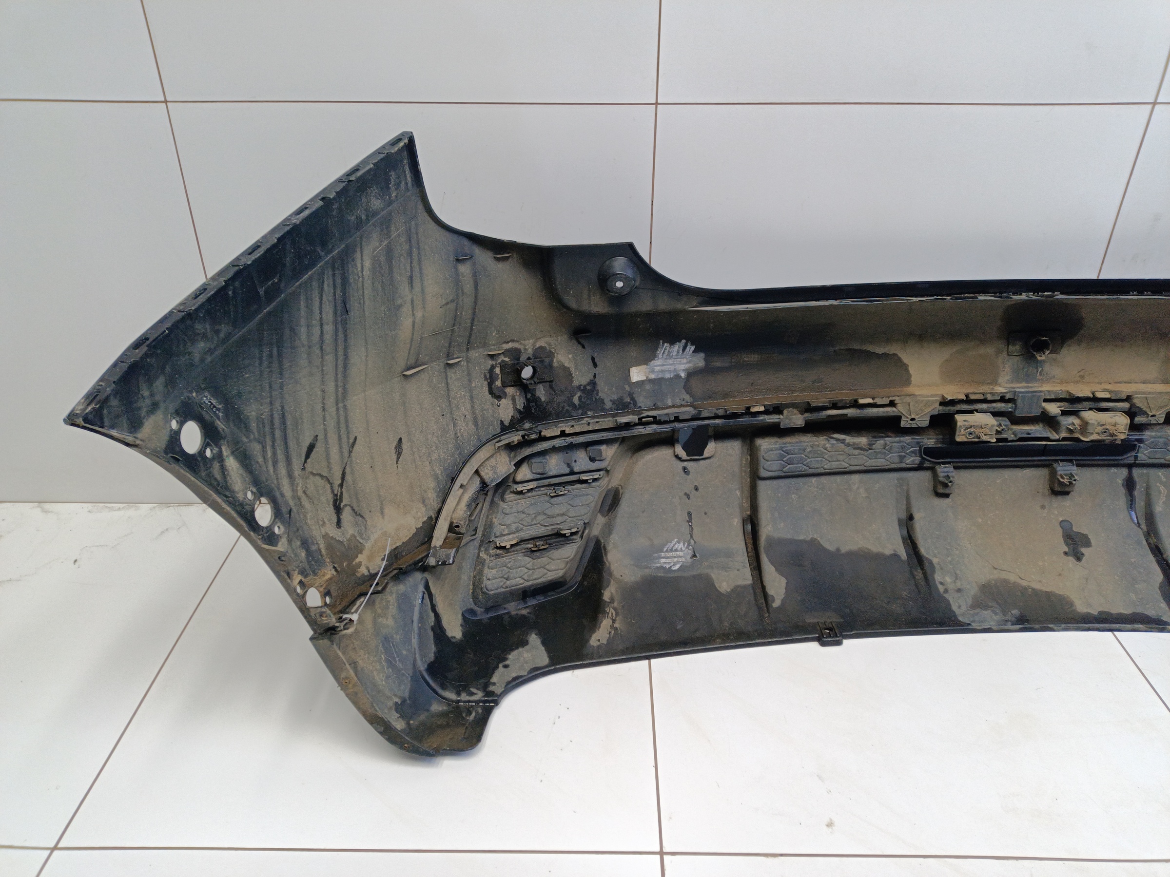 Бампер задний верхняя часть Haval Jolion Restail с отверстиями под накладки