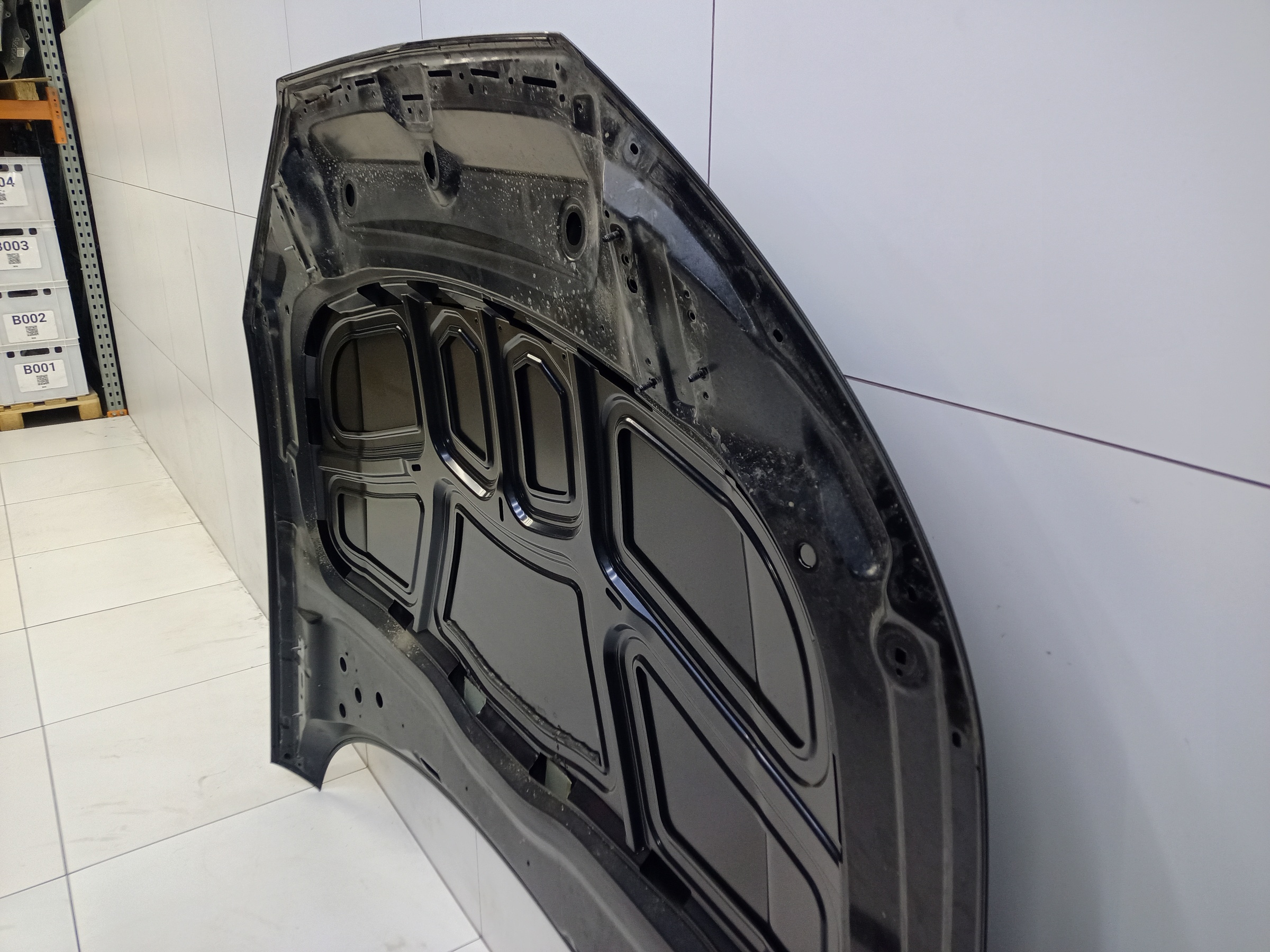 Капот Audi A4 B9