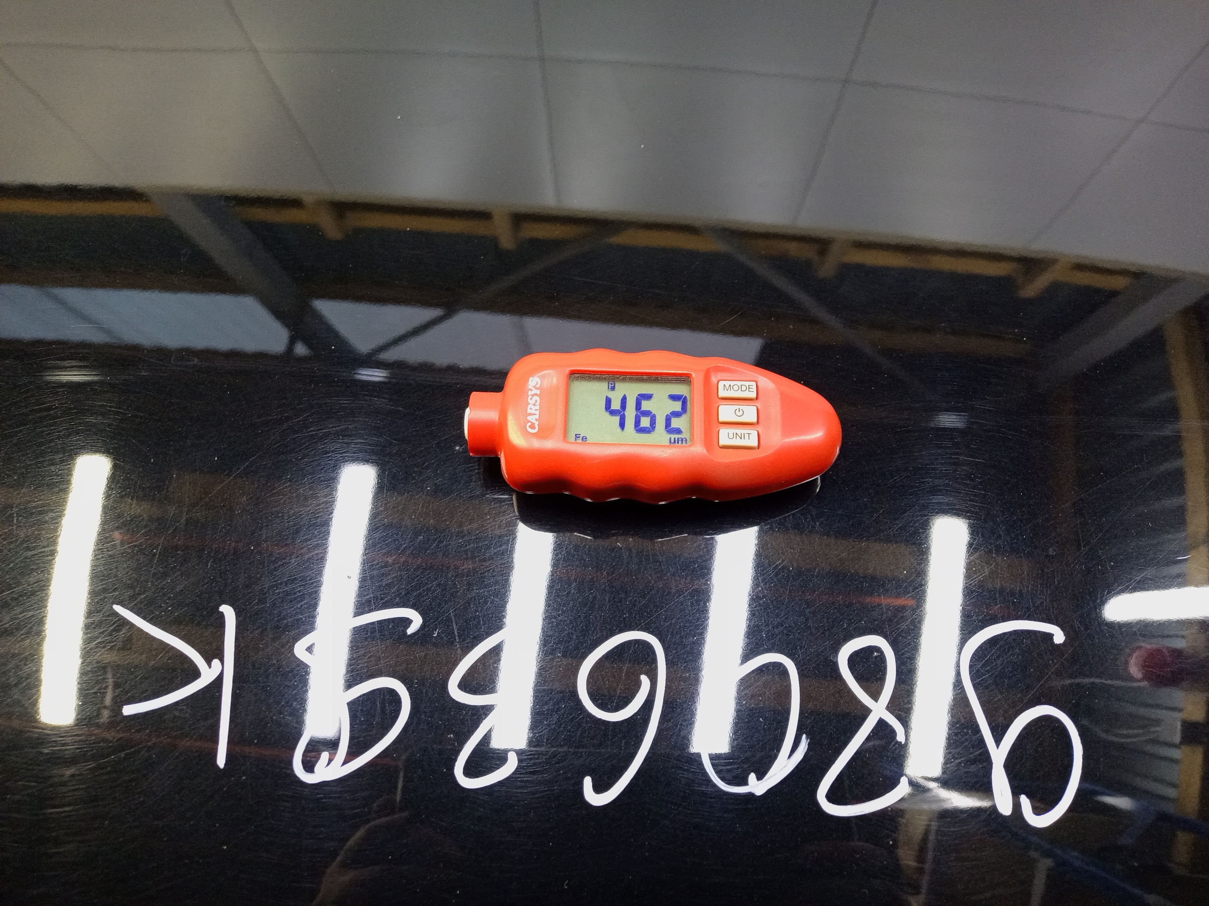 Капот Audi A4 B9