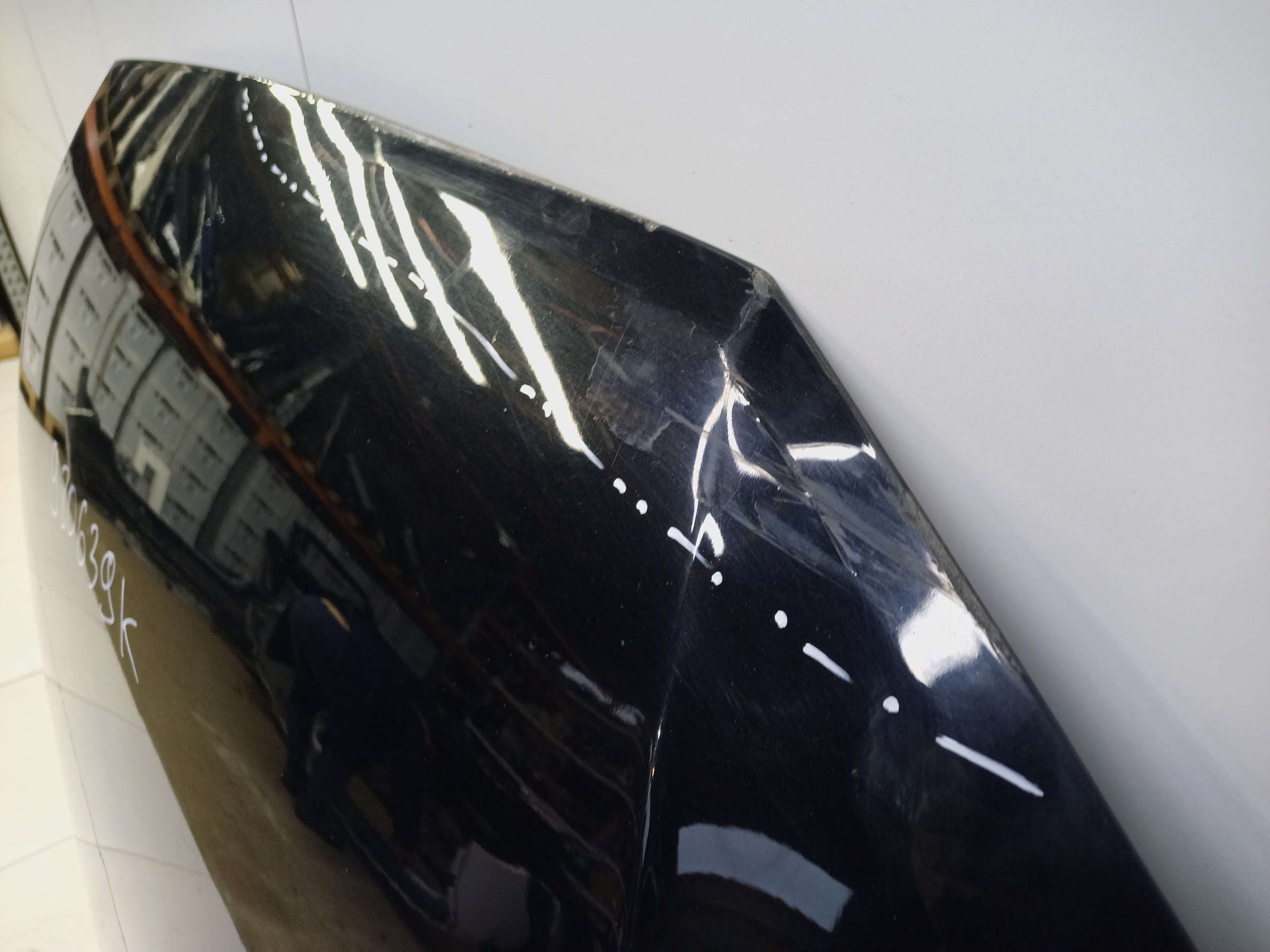 Капот Audi A4 B9