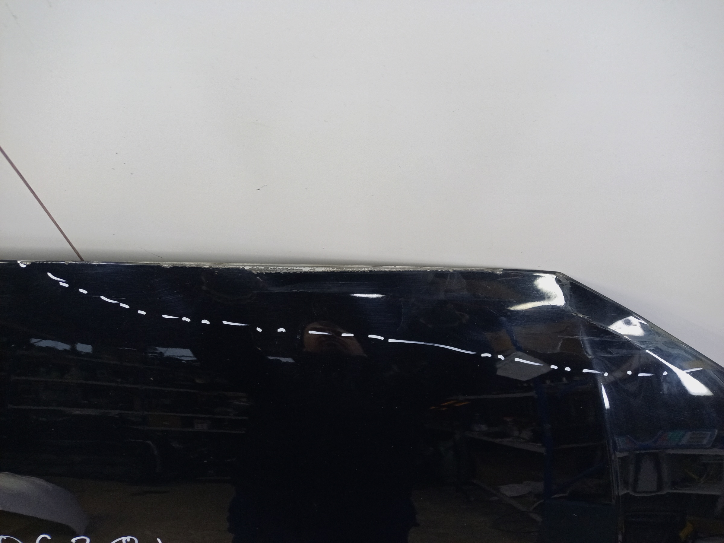 Капот Audi A4 B9