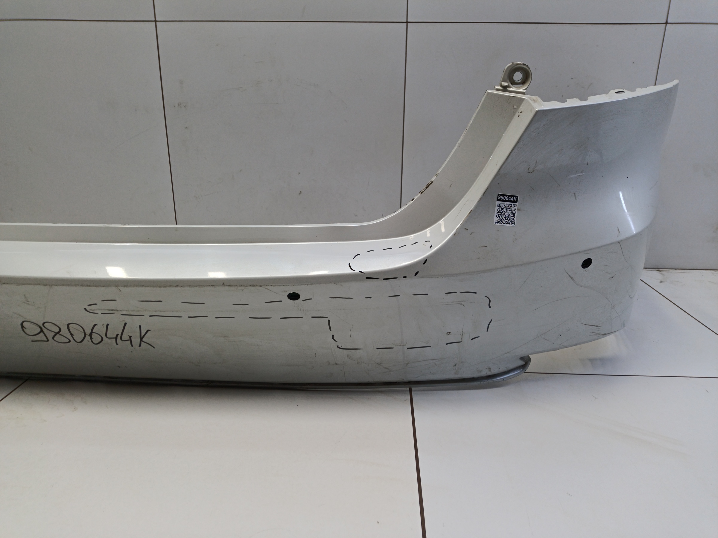 Бампер задний Toyota Camry V70