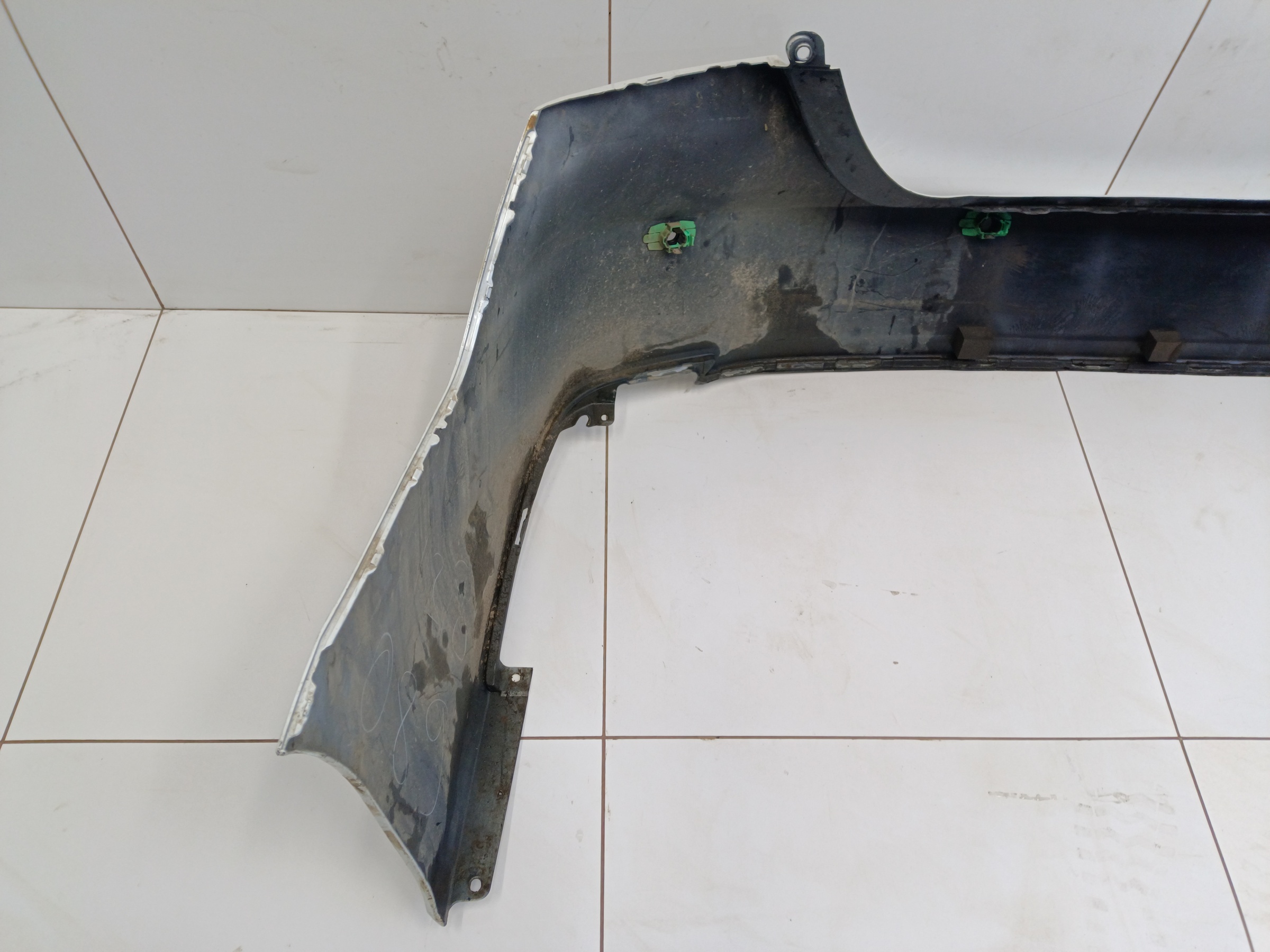 Бампер задний Toyota Camry V70