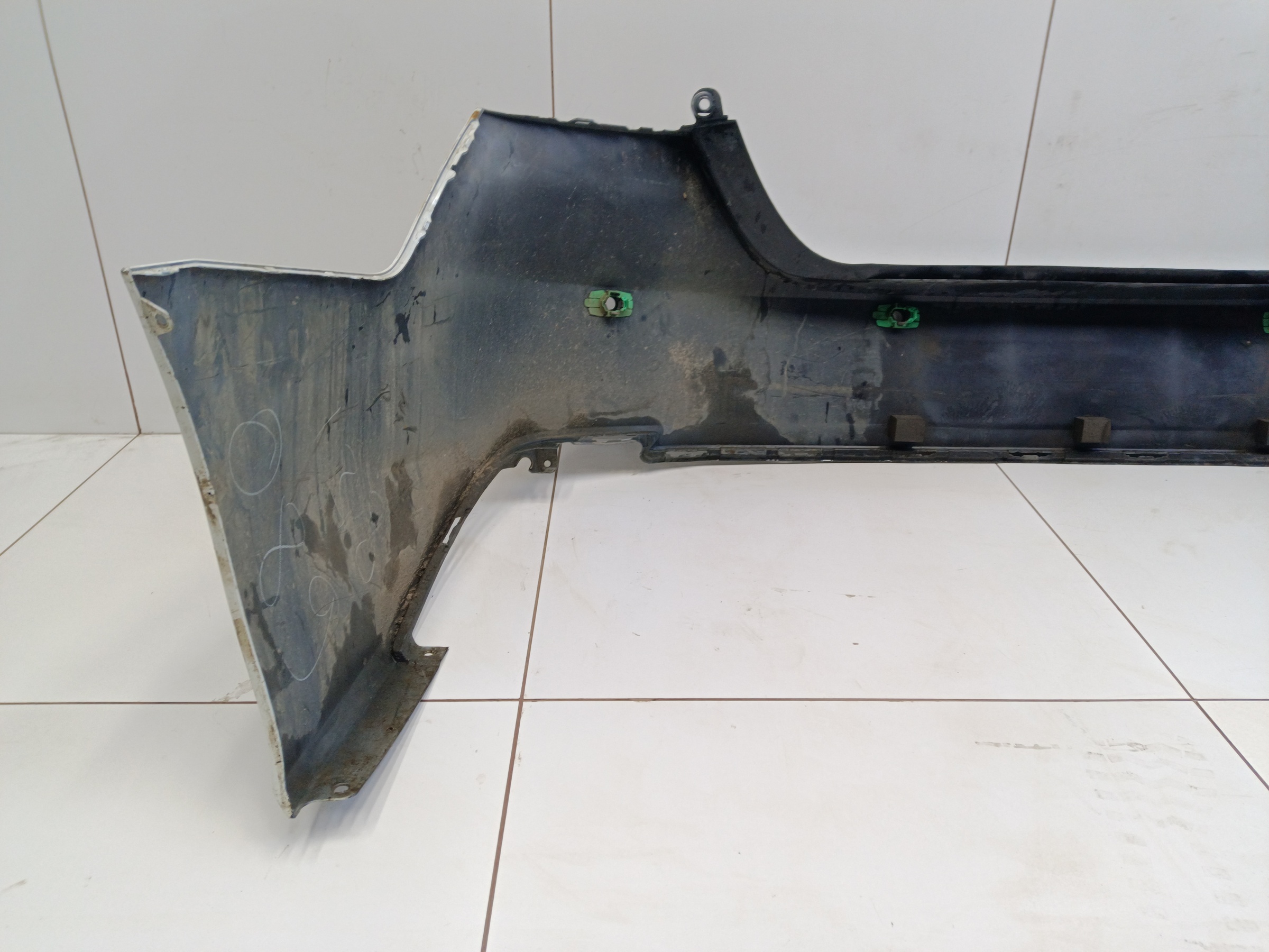 Бампер задний Toyota Camry V70