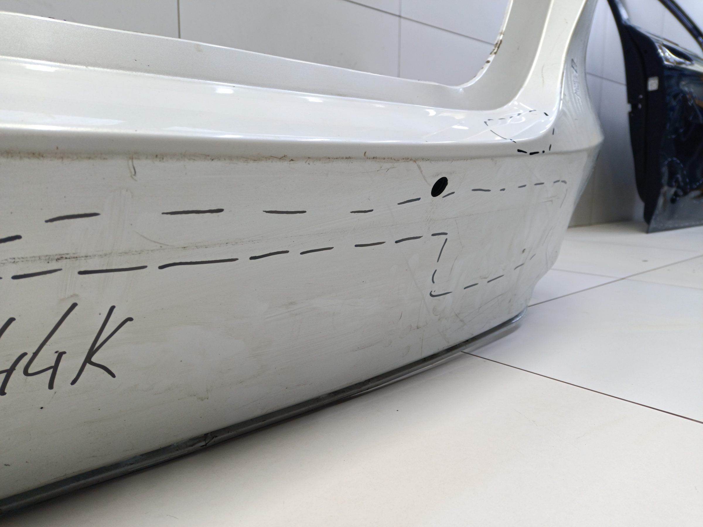 Бампер задний Toyota Camry V70