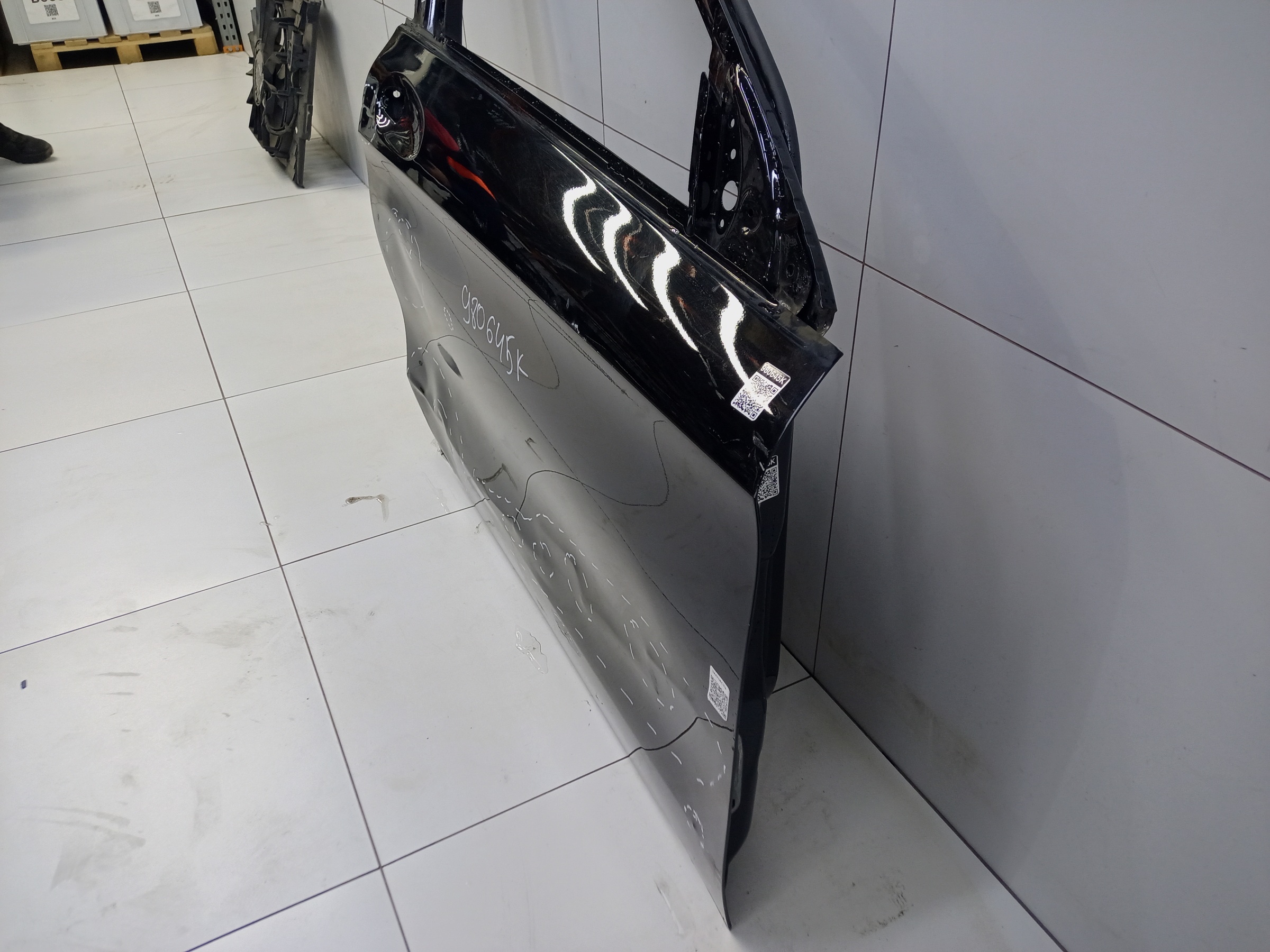 Дверь передняя правая Mercedes-Benz GLA-klasse X156