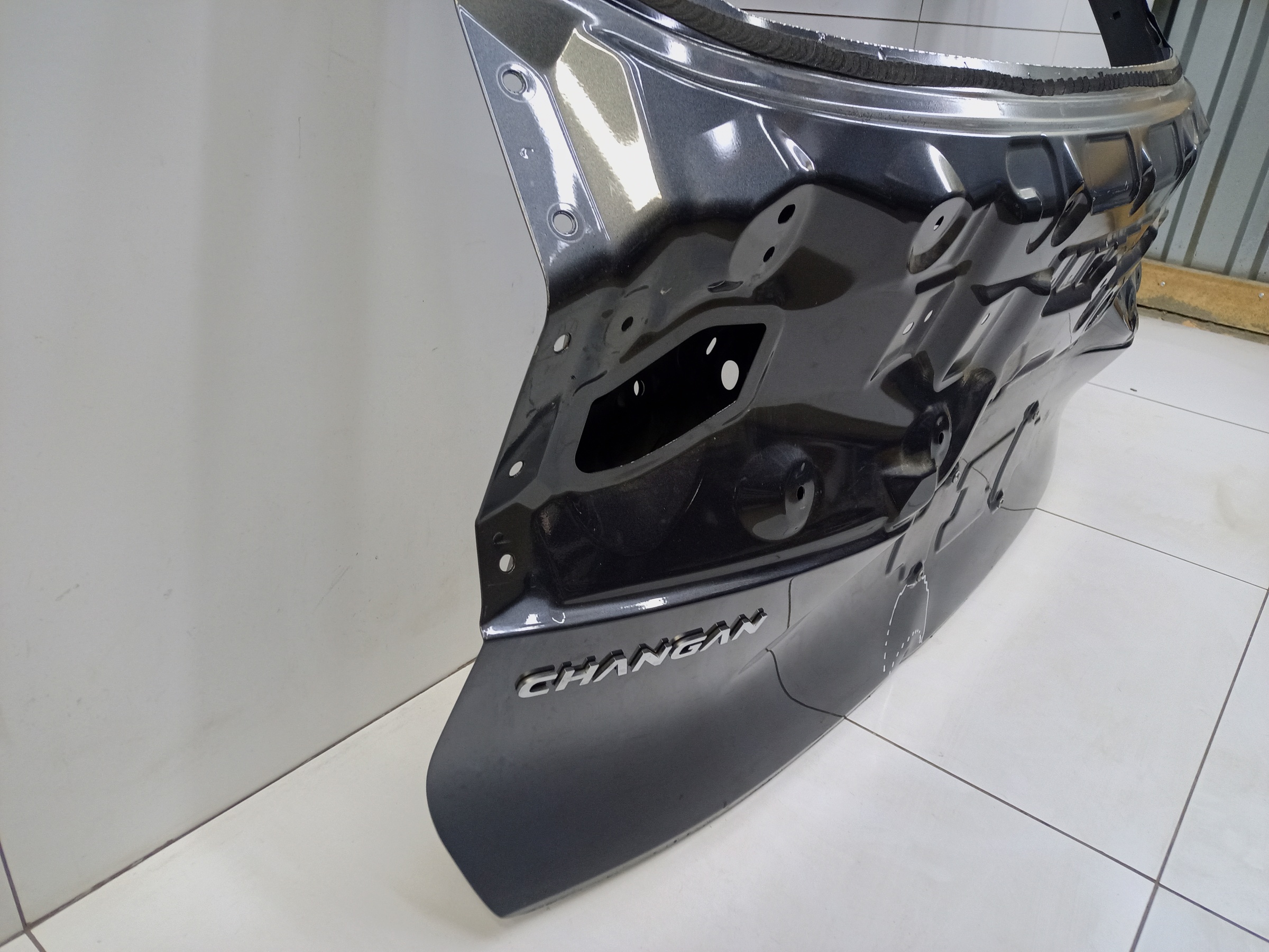 Крышка багажника Changan CS55Plus Restail