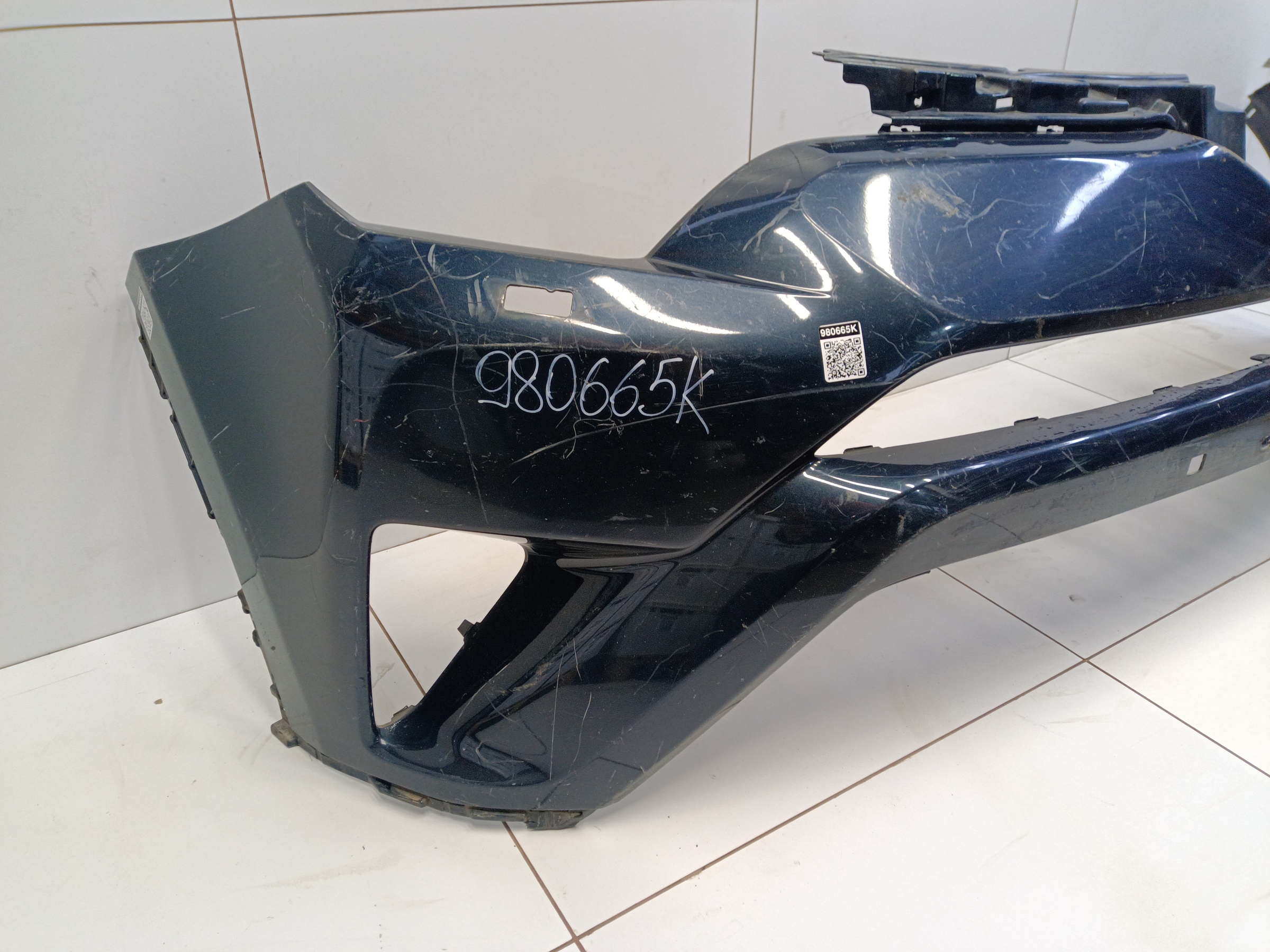 Бампер передний Toyota RAV4 CA40 Restail