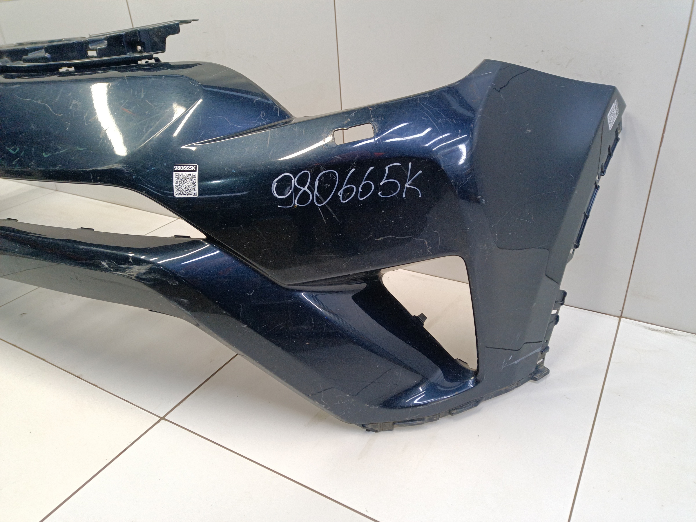 Бампер передний Toyota RAV4 CA40 Restail