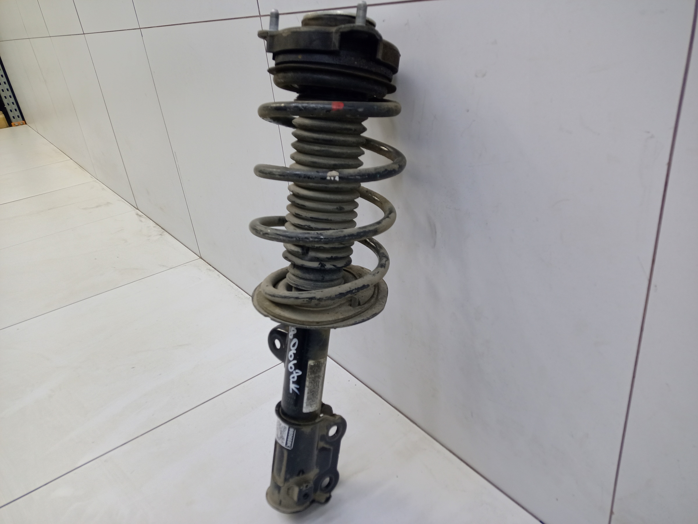 Амортизатор передней подвески левый Changan CS55PLUS Restail