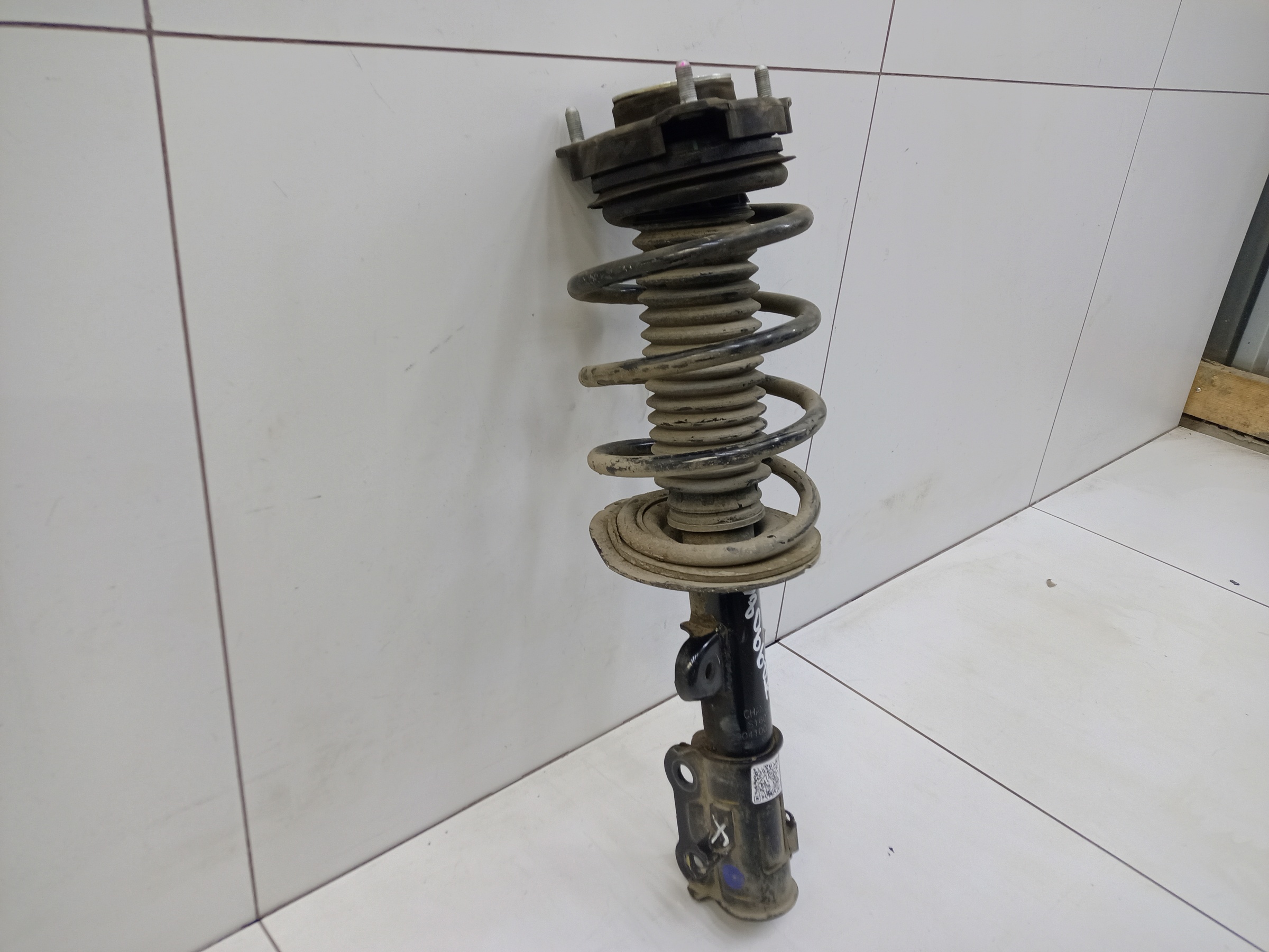 Амортизатор передней подвески левый Changan CS55PLUS Restail