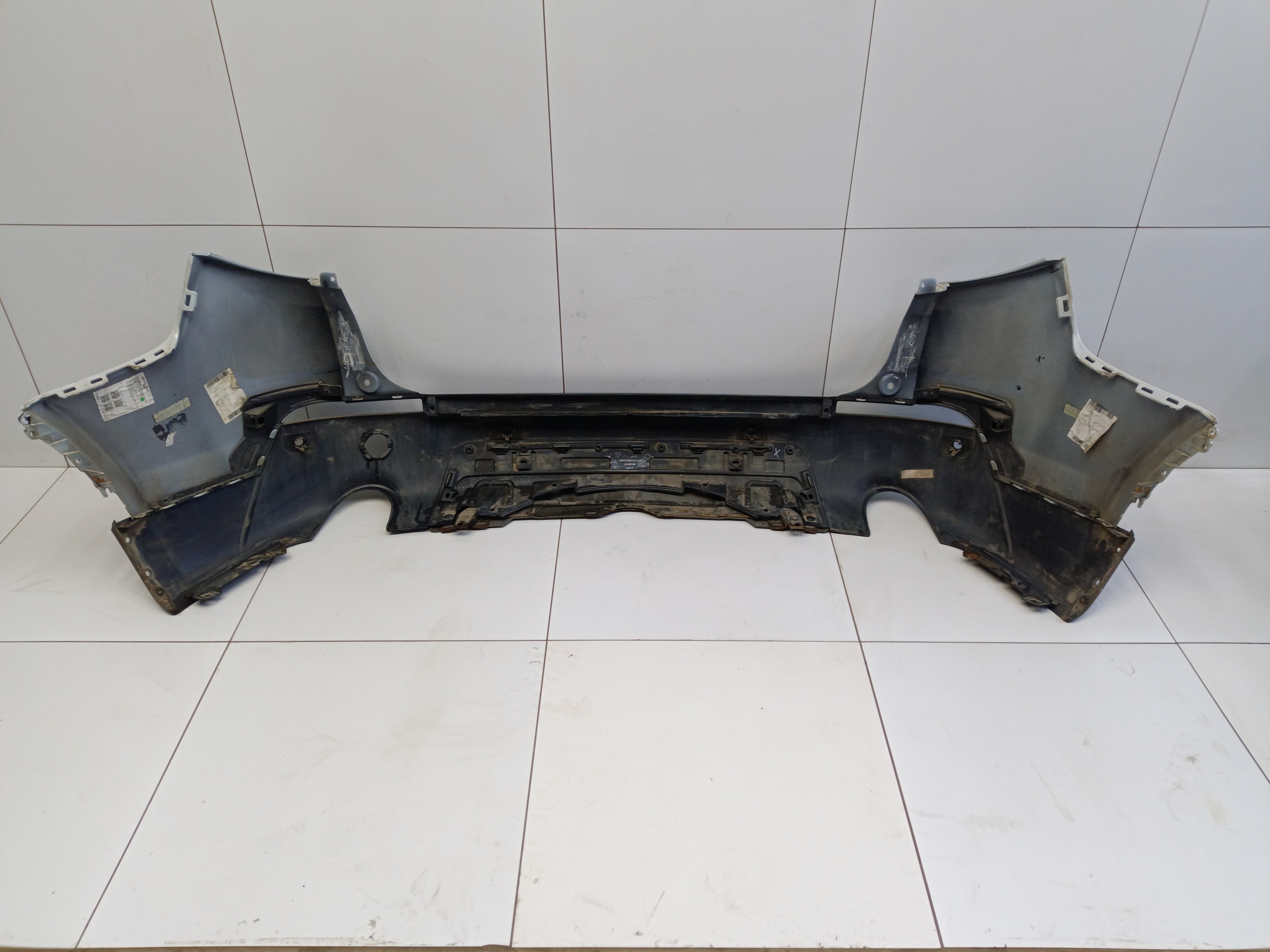 Бампер задний Land Rover Discovery Sport 1