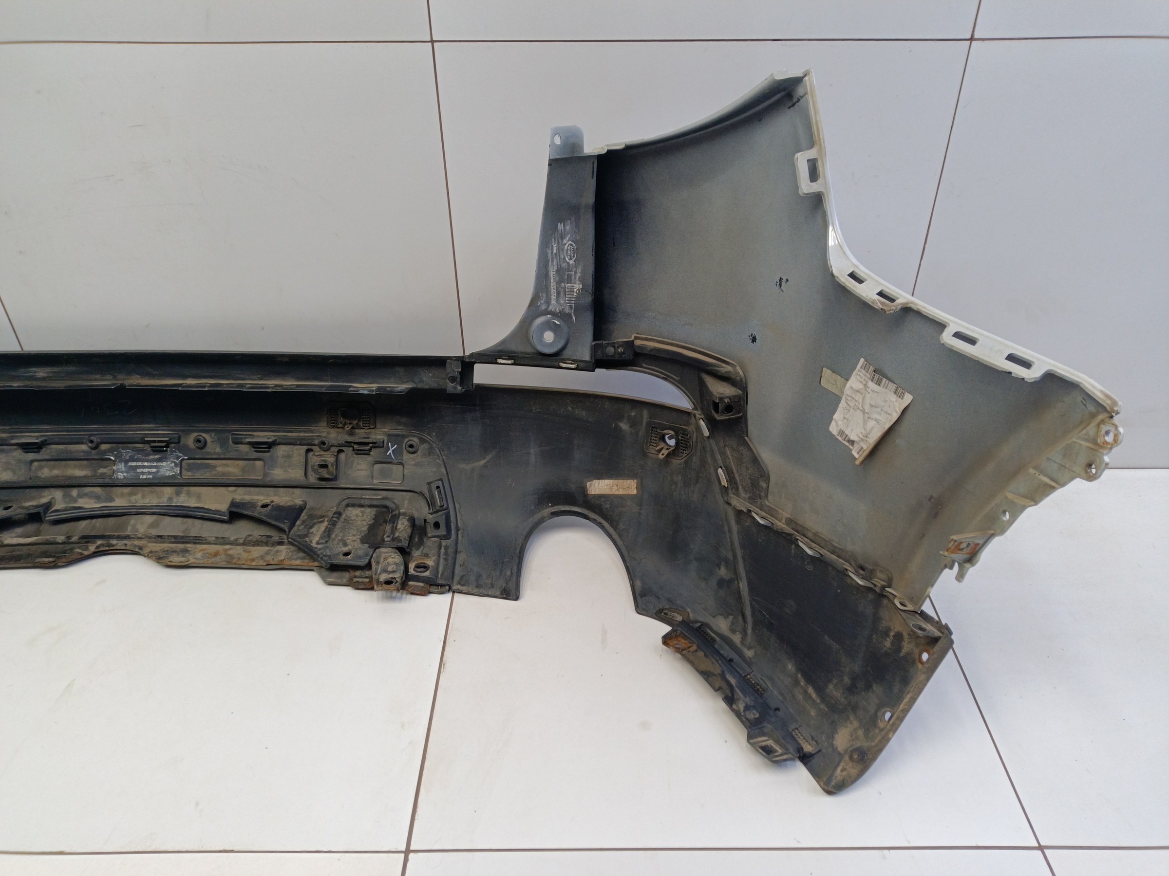 Бампер задний Land Rover Discovery Sport 1