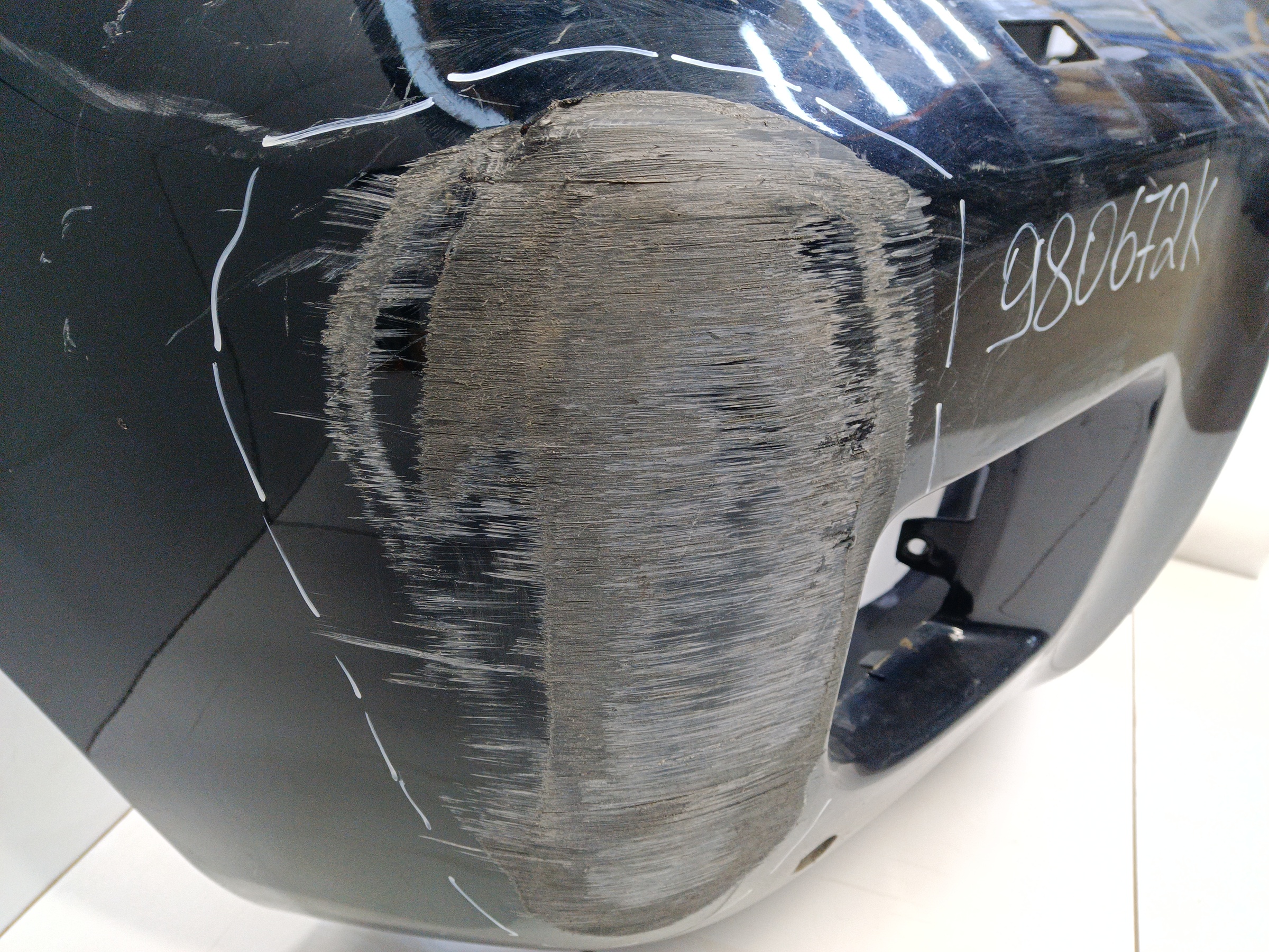 Бампер передний Toyota Land Cruiser 200 Restail 1