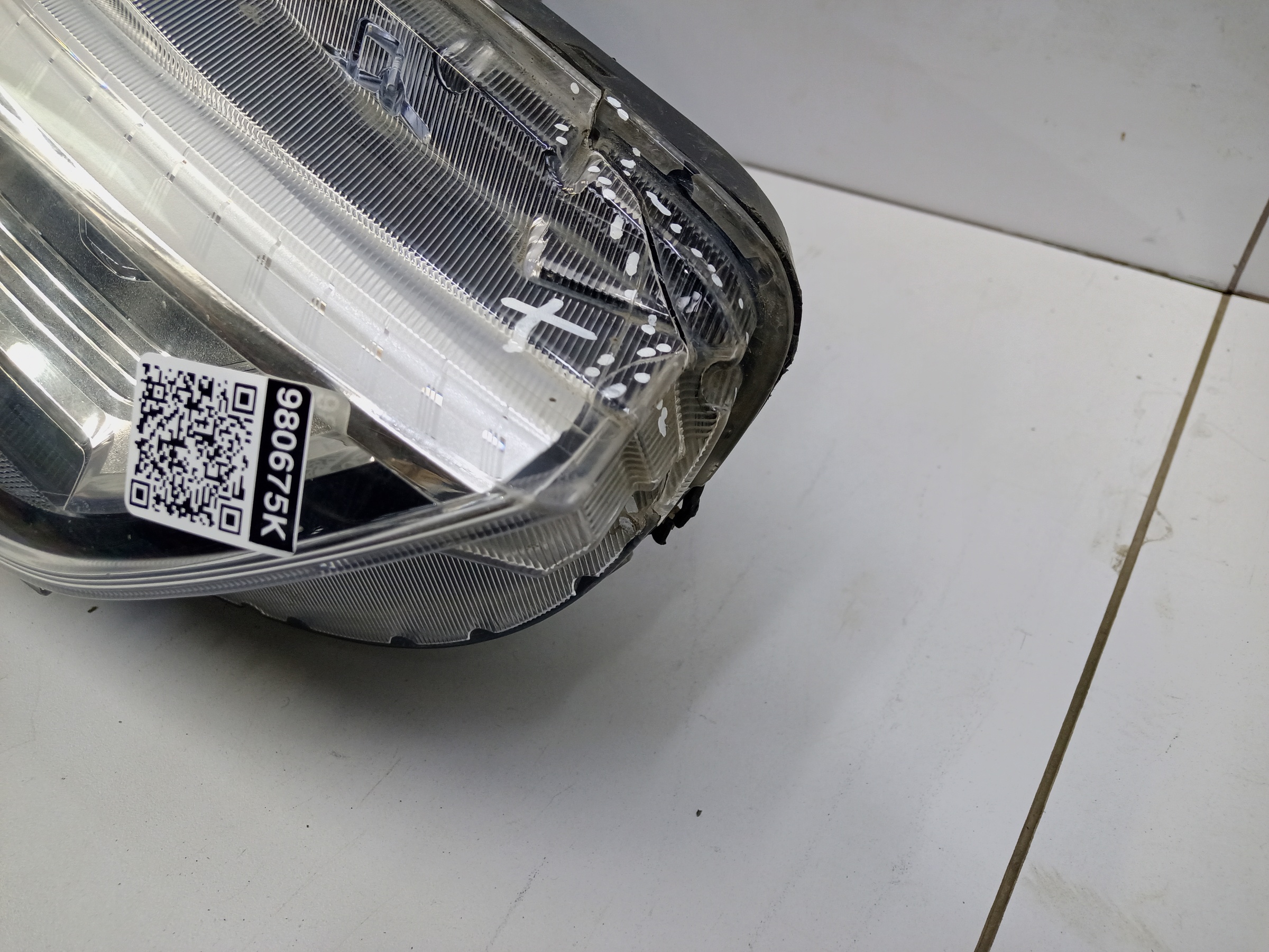 Фара передняя правая Haval Jolion LED