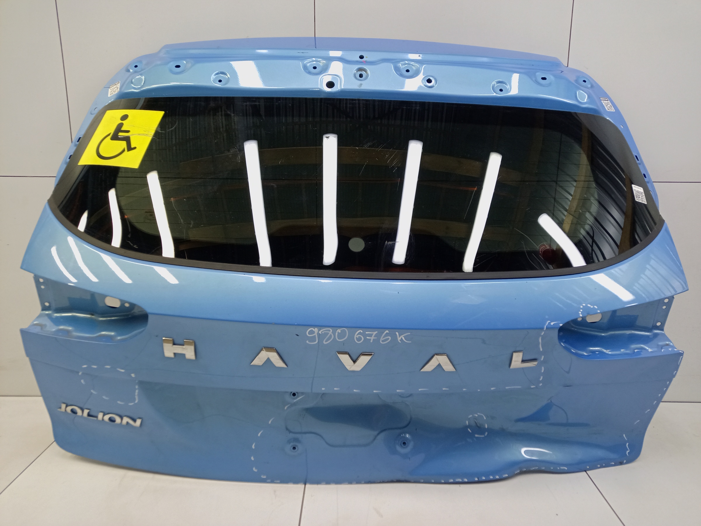 Стекло крышки багажника Haval Jolion