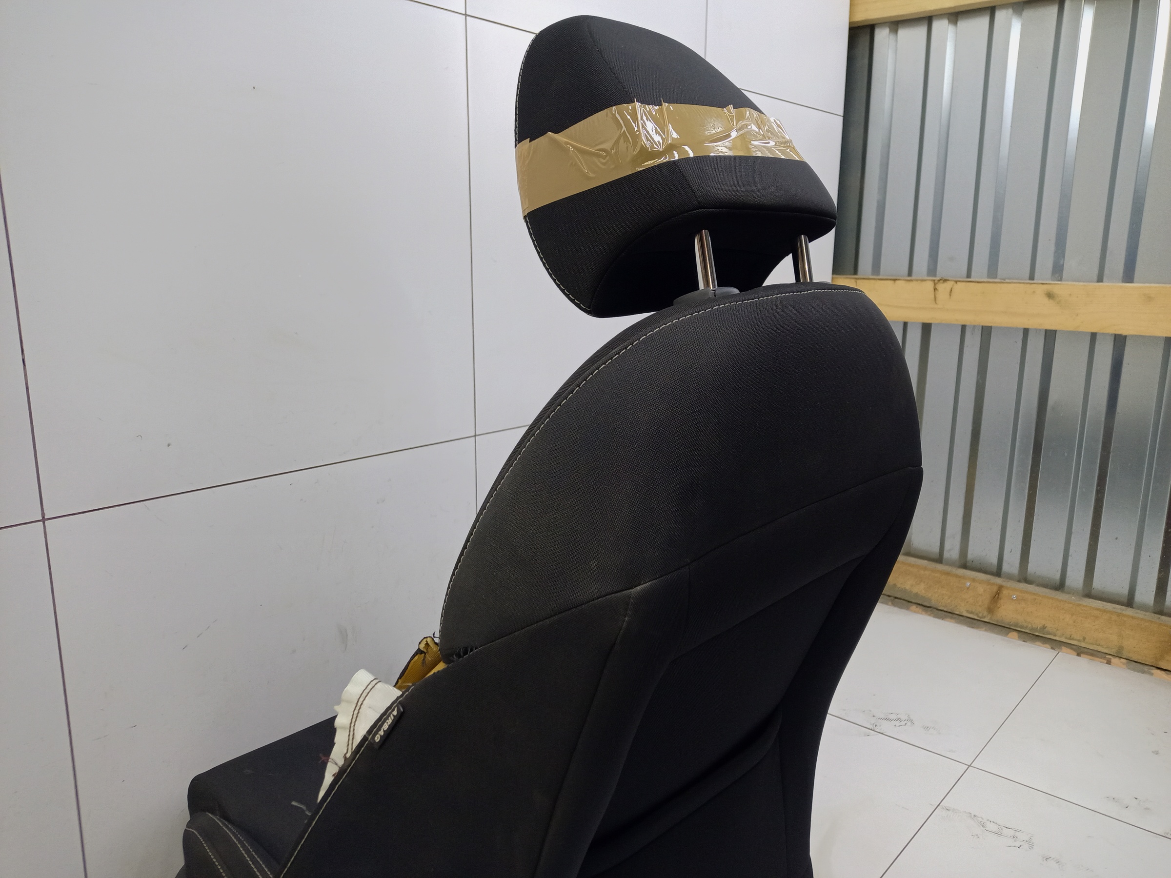 Сиденье переднее левое Geely Coolray