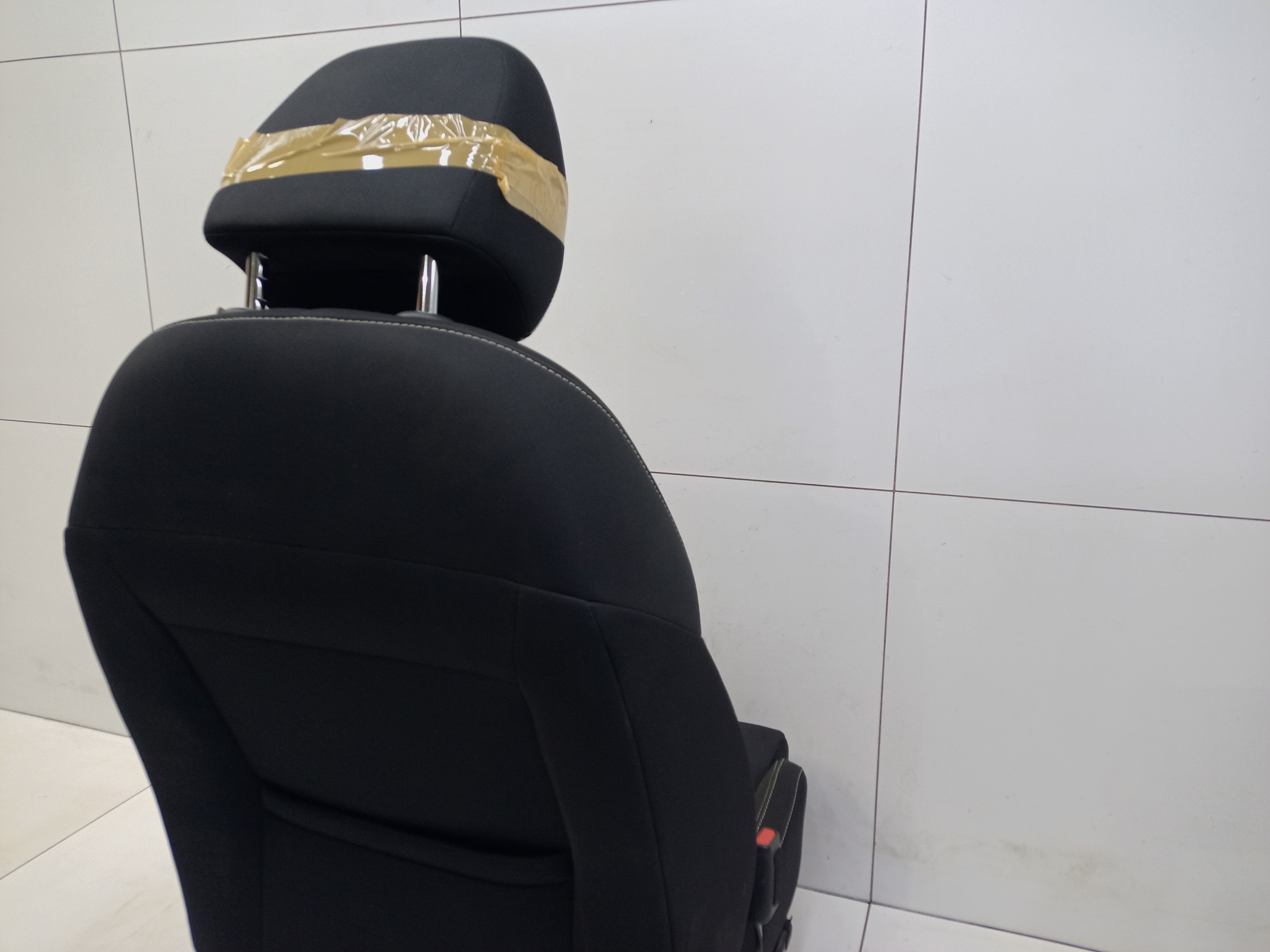 Сиденье переднее левое Geely Coolray