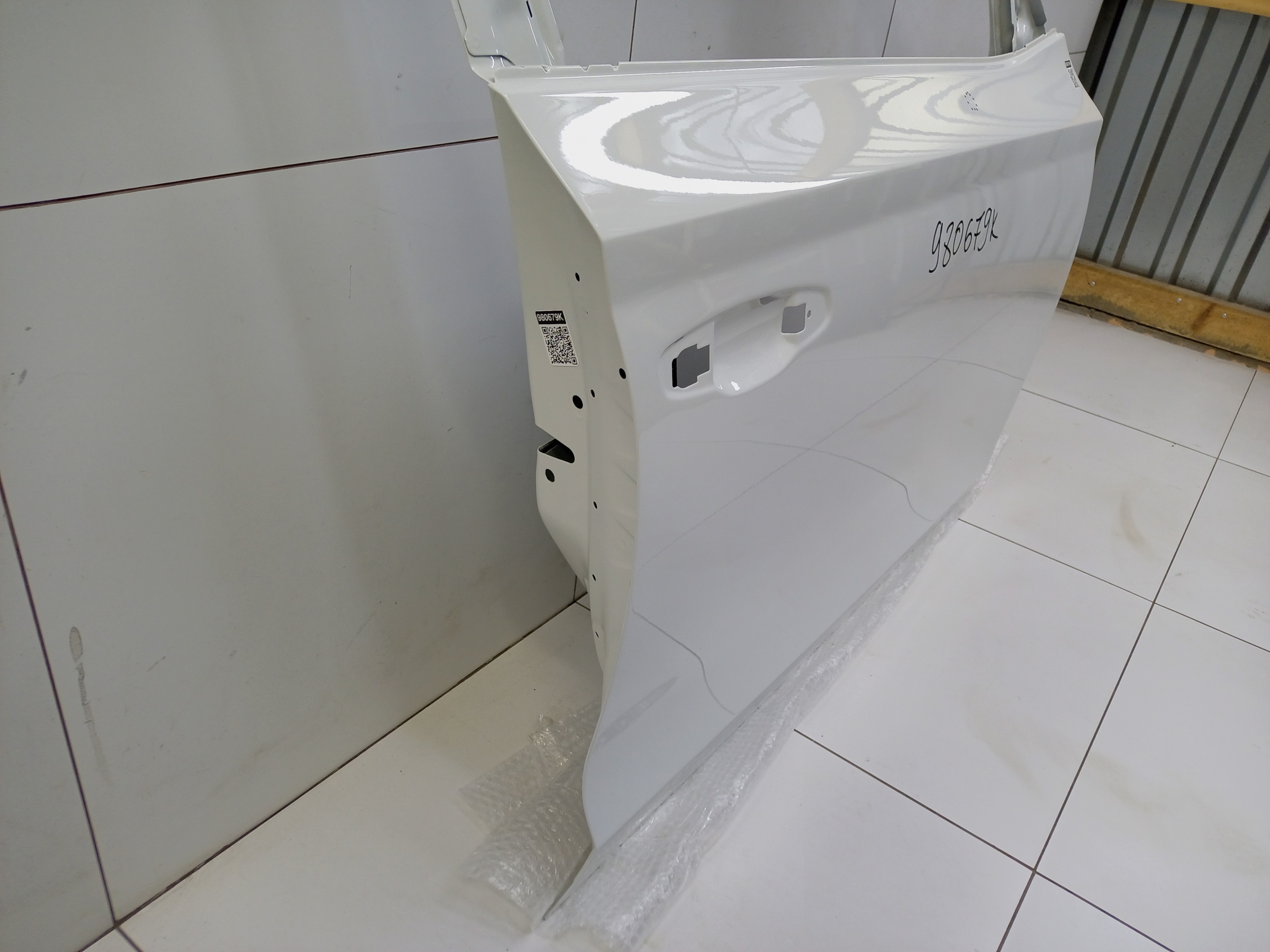 Дверь передняя правая Skoda Octavia A8