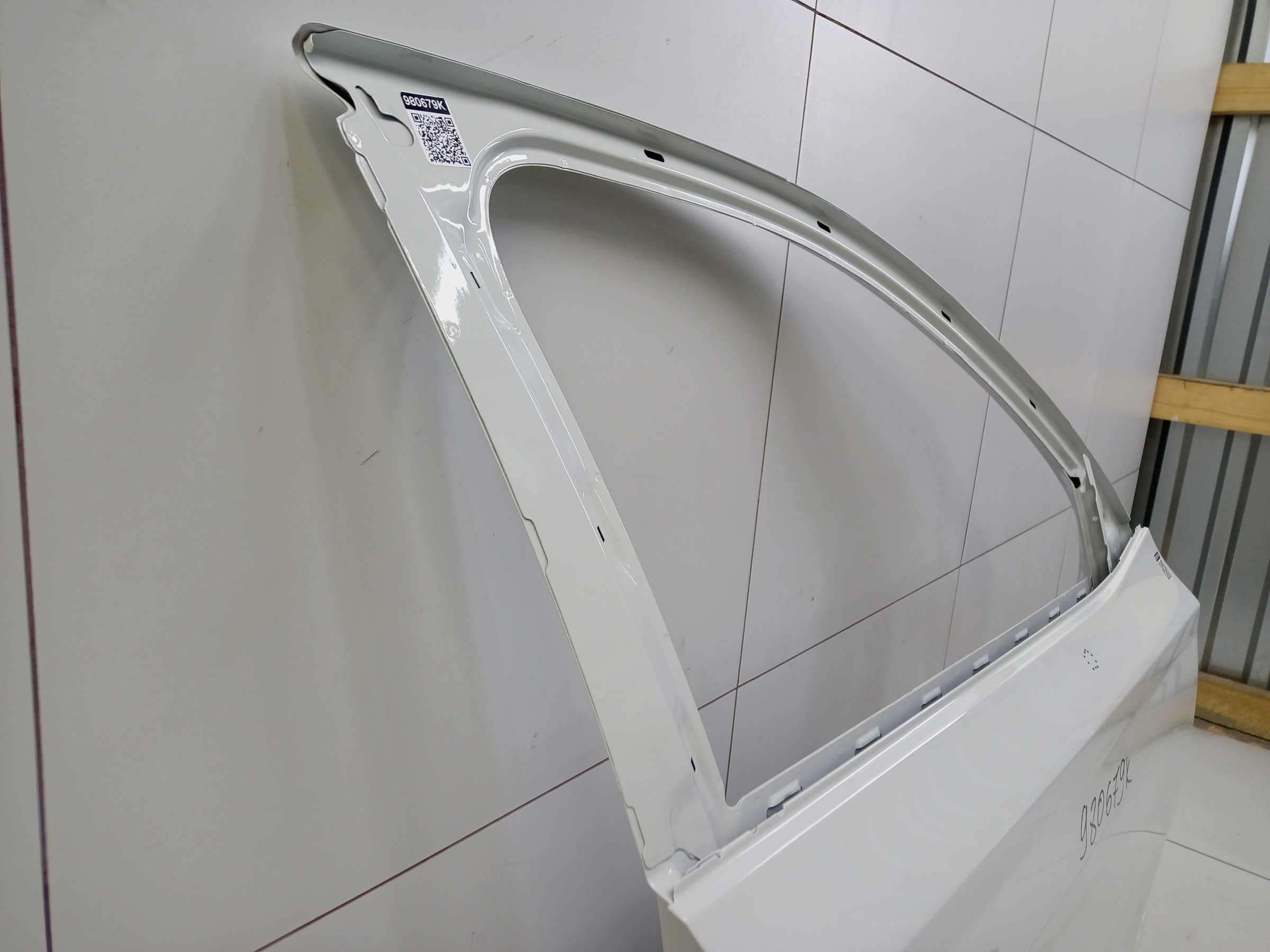 Дверь передняя правая Skoda Octavia A8