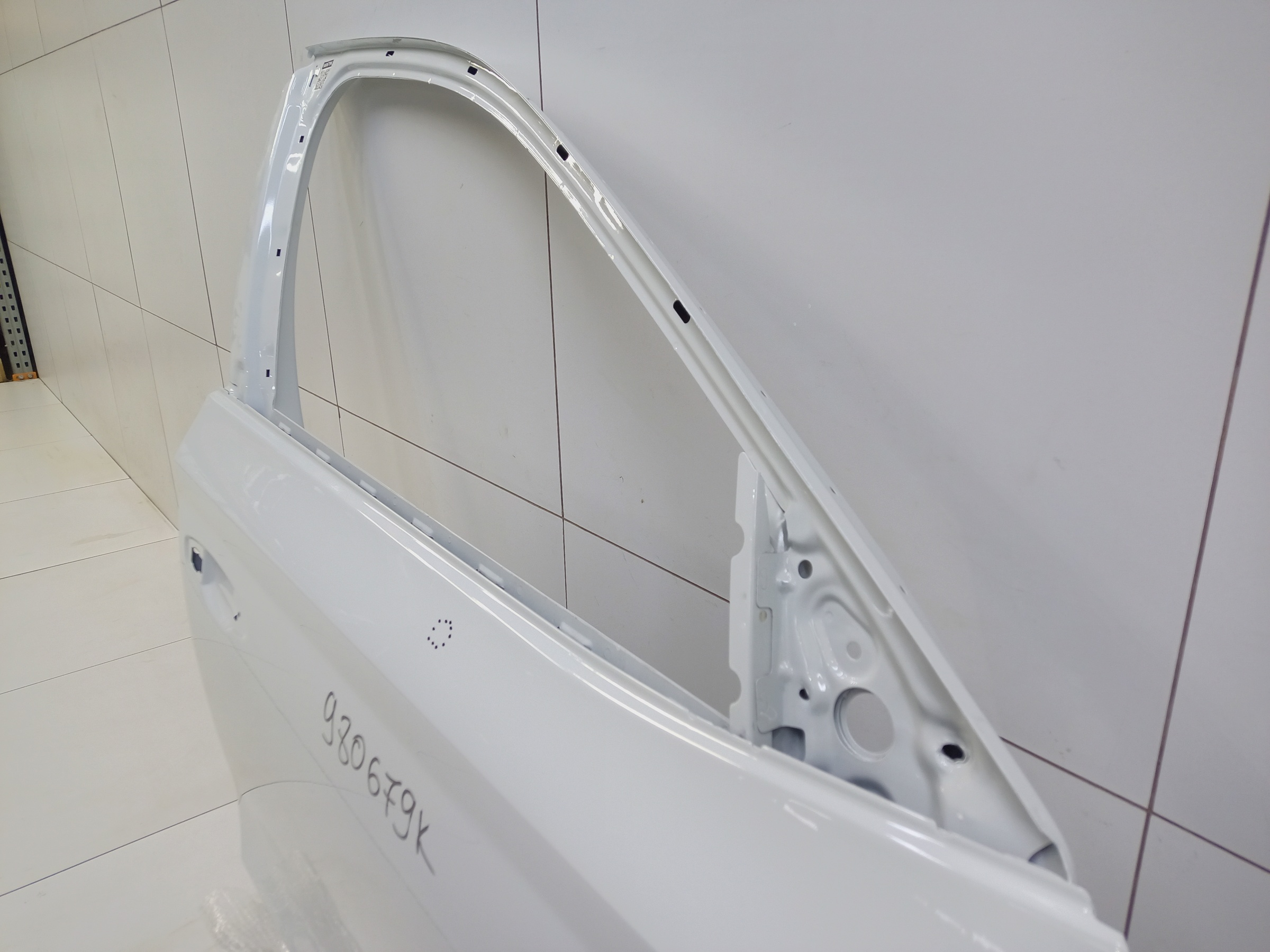 Дверь передняя правая Skoda Octavia A8