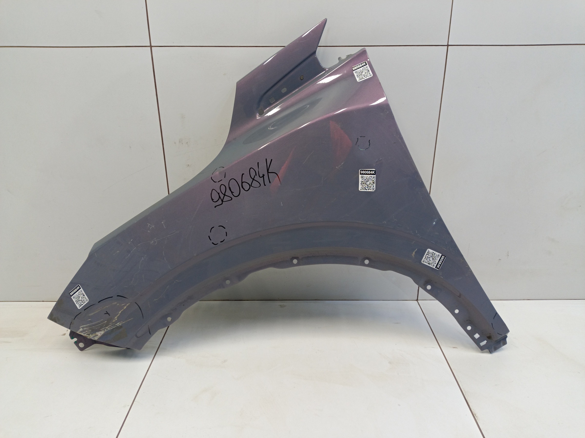 Крыло переднее левое Geely Coolray Restail