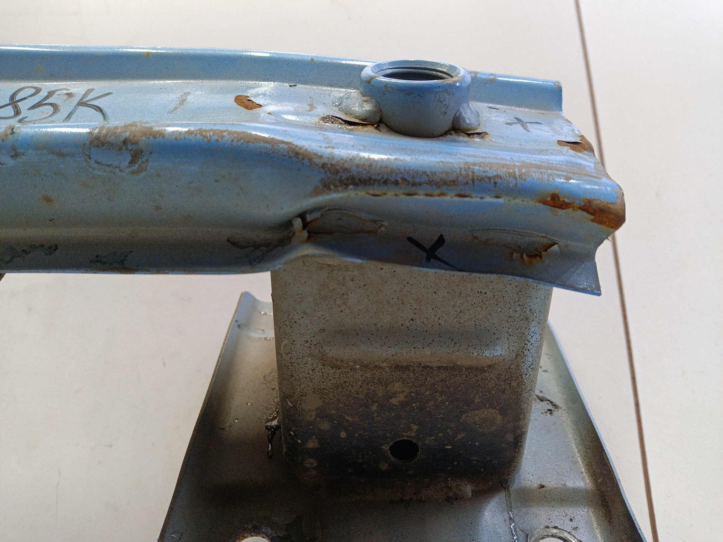 Усилитель заднего бампера Haval Jolion