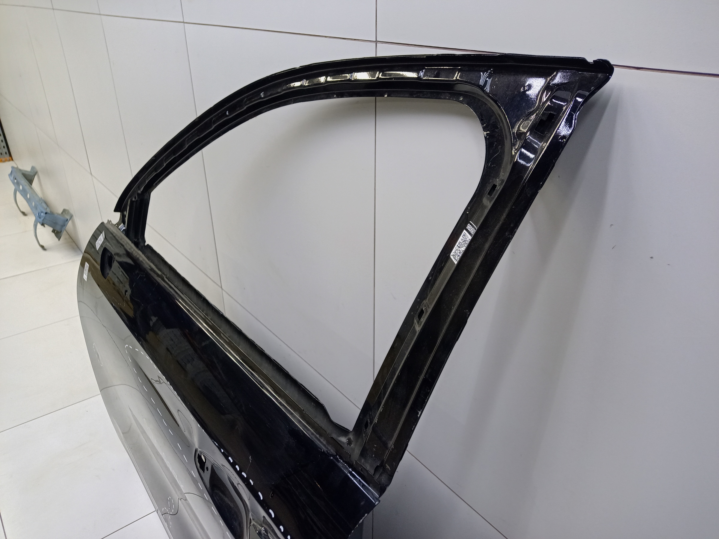 Дверь передняя левая Haval Jolion Restail