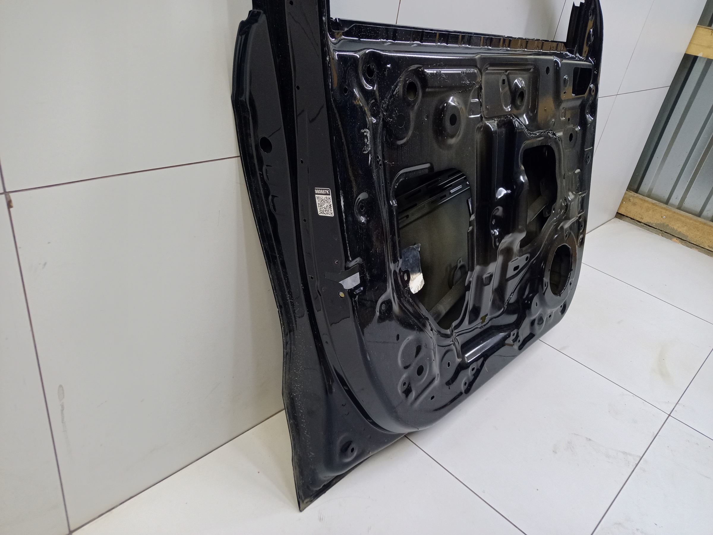 Дверь передняя левая Haval Jolion Restail