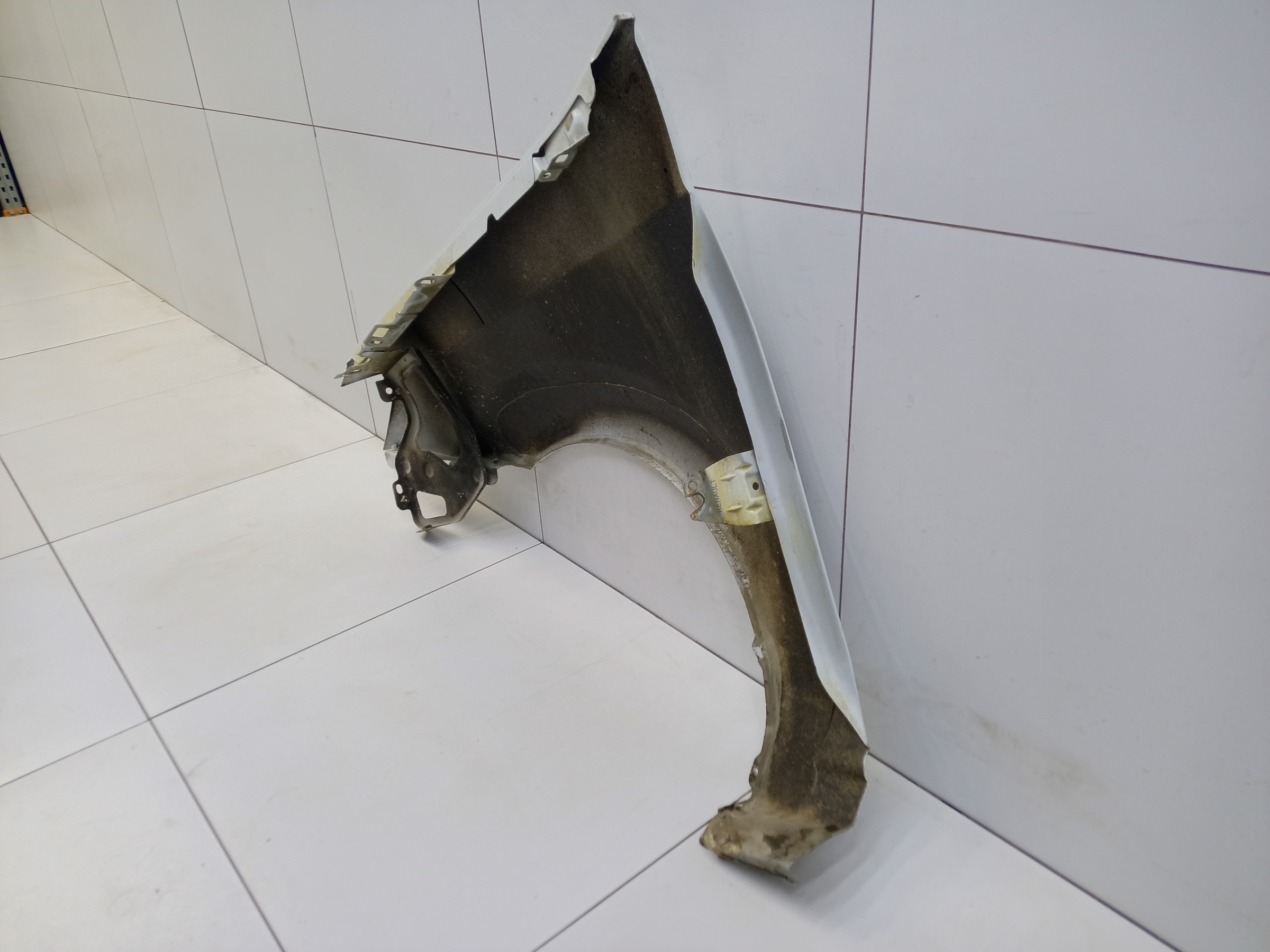 Крыло переднее правое Lada Largus 1 Restail