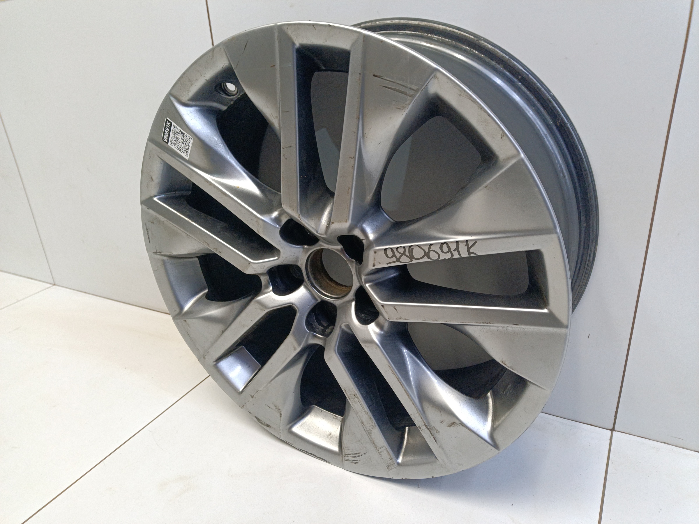 Диск колеса литой Toyota RAV4 CA40 Restail R19