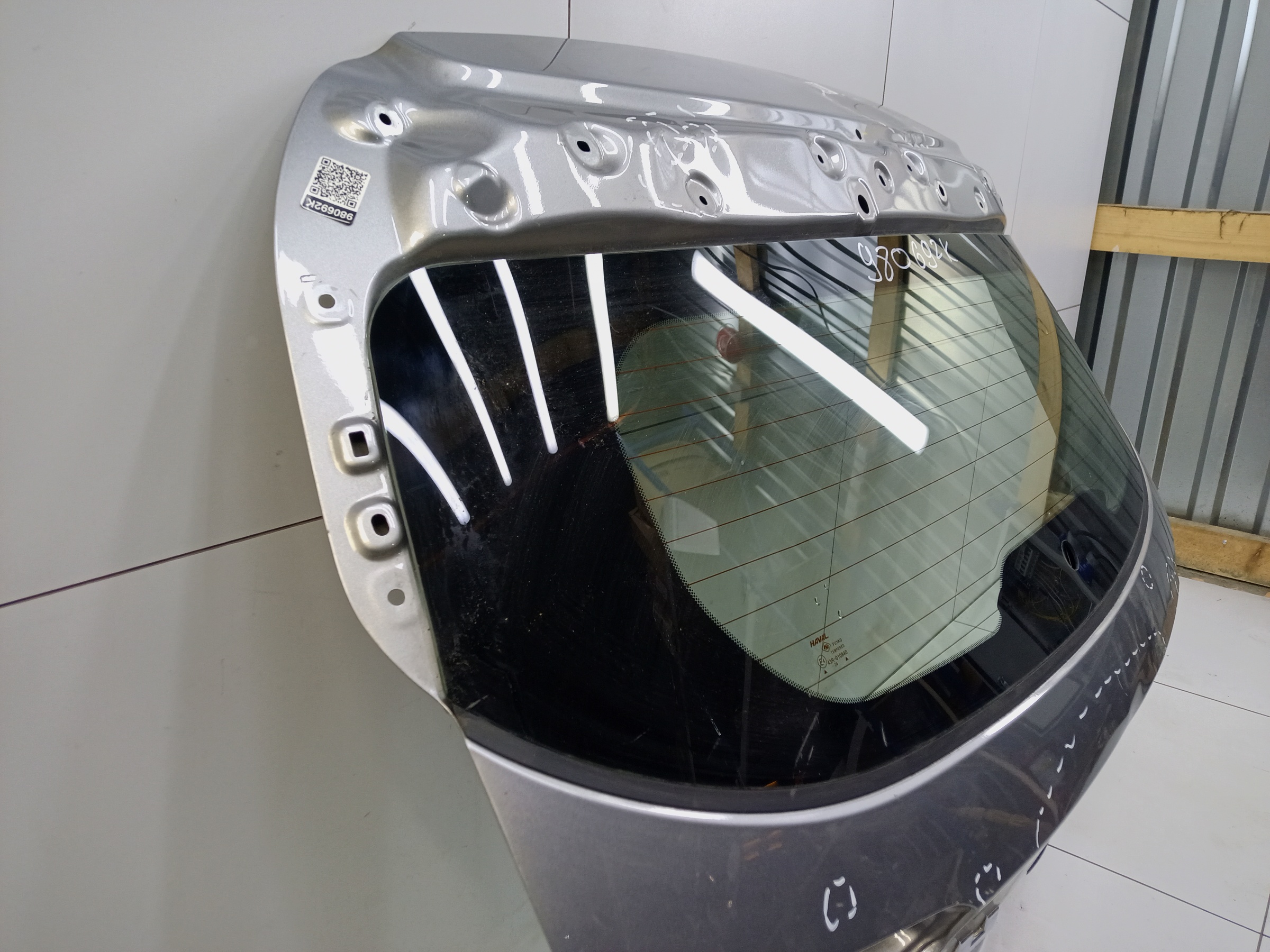 Крышка багажника Haval Jolion