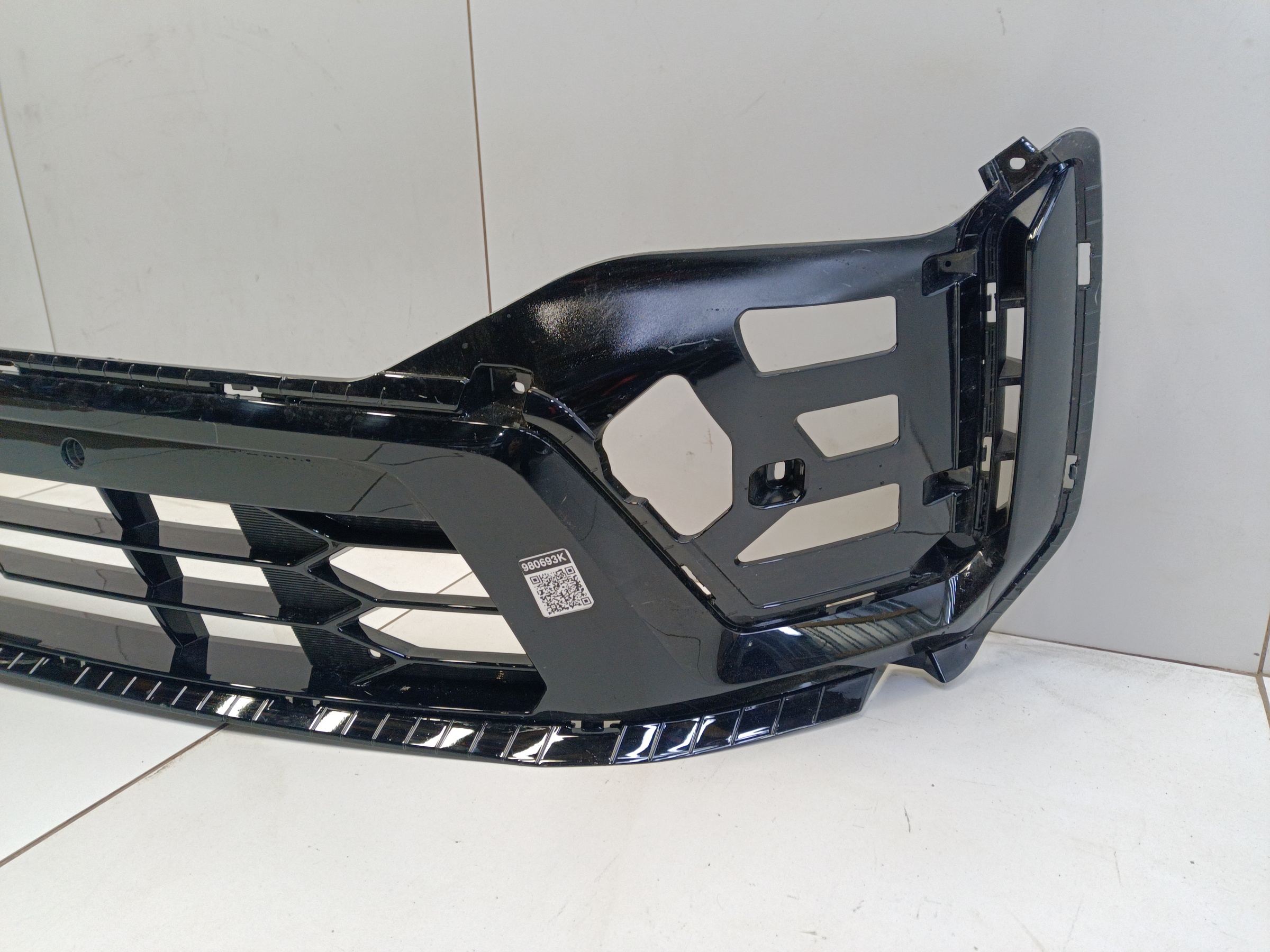 Решётка переднего бампера Kia Sorento 4