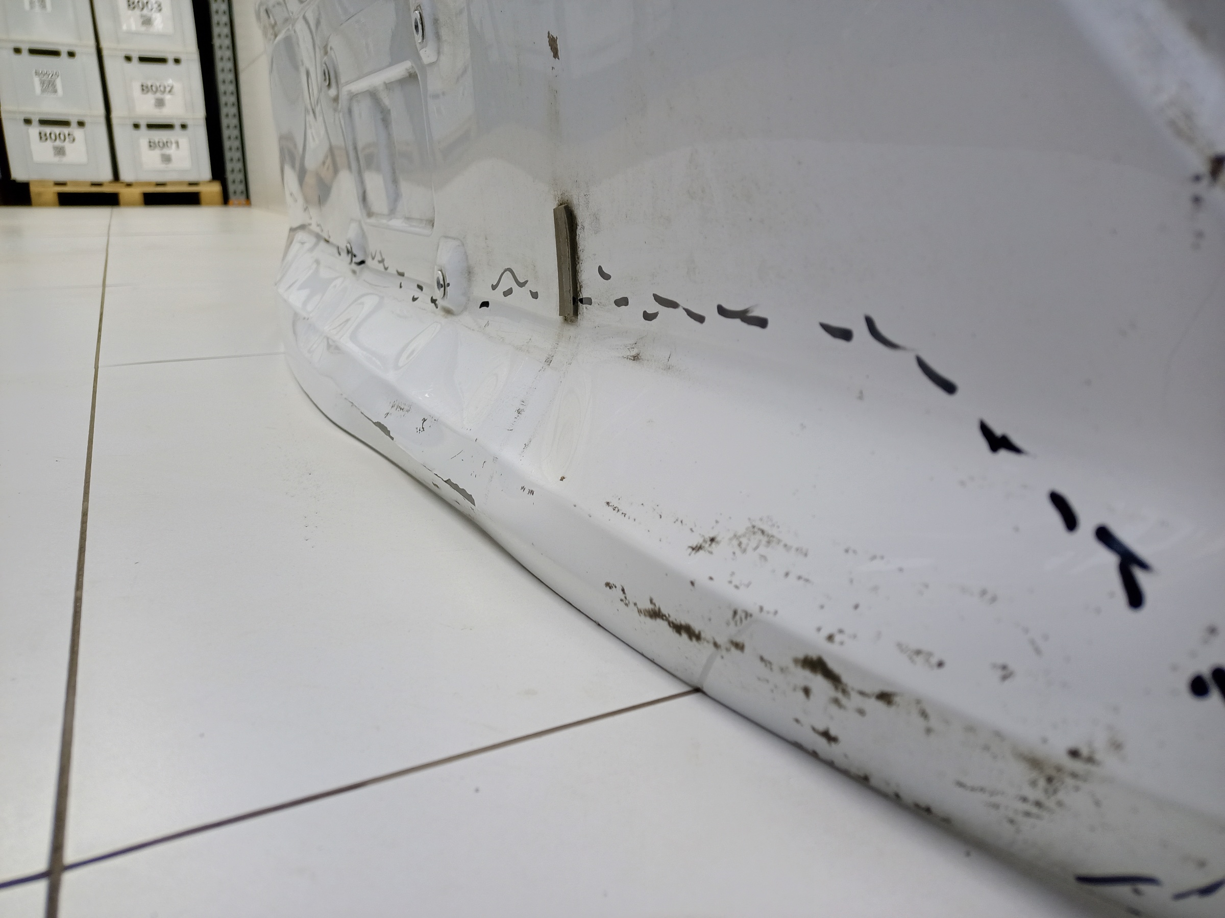 Крышка багажника Geely Coolray Restail