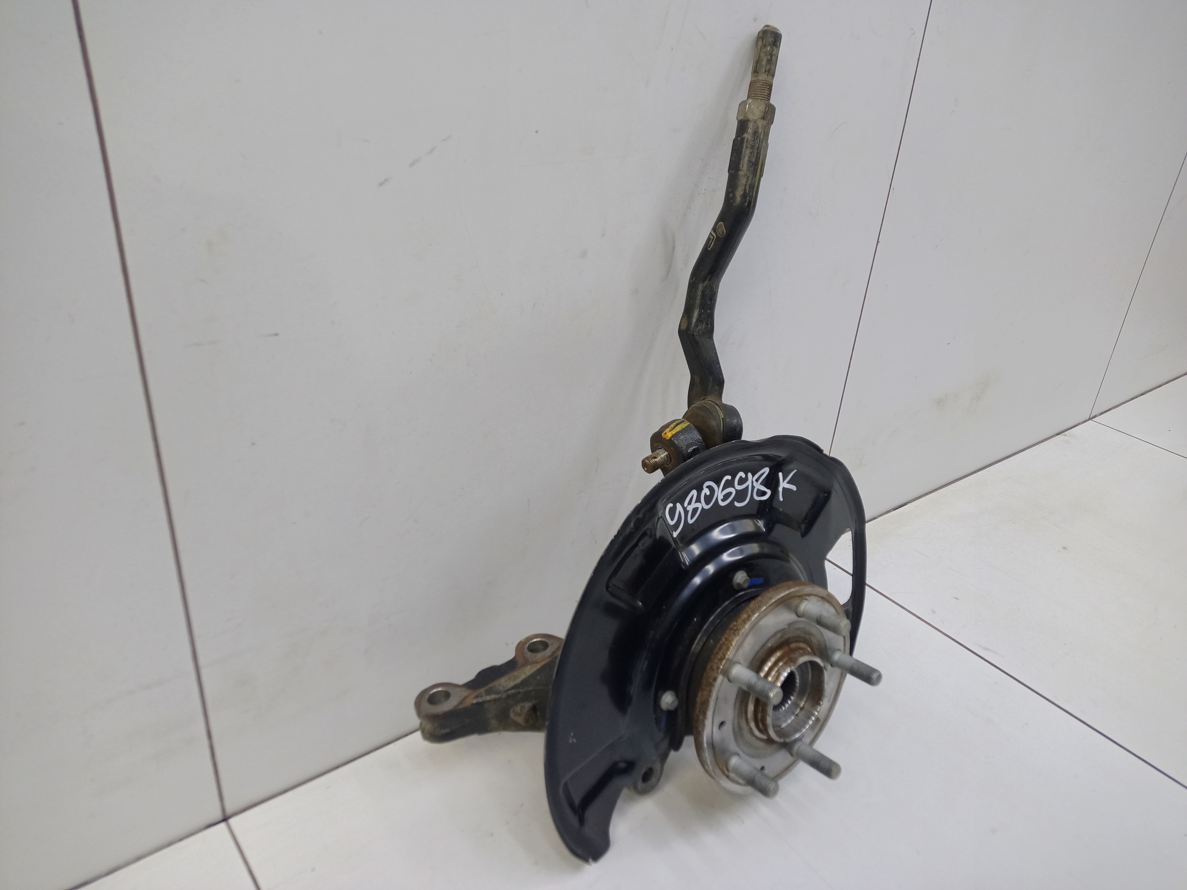 Кулак поворотный передний левый Changan UNI-S