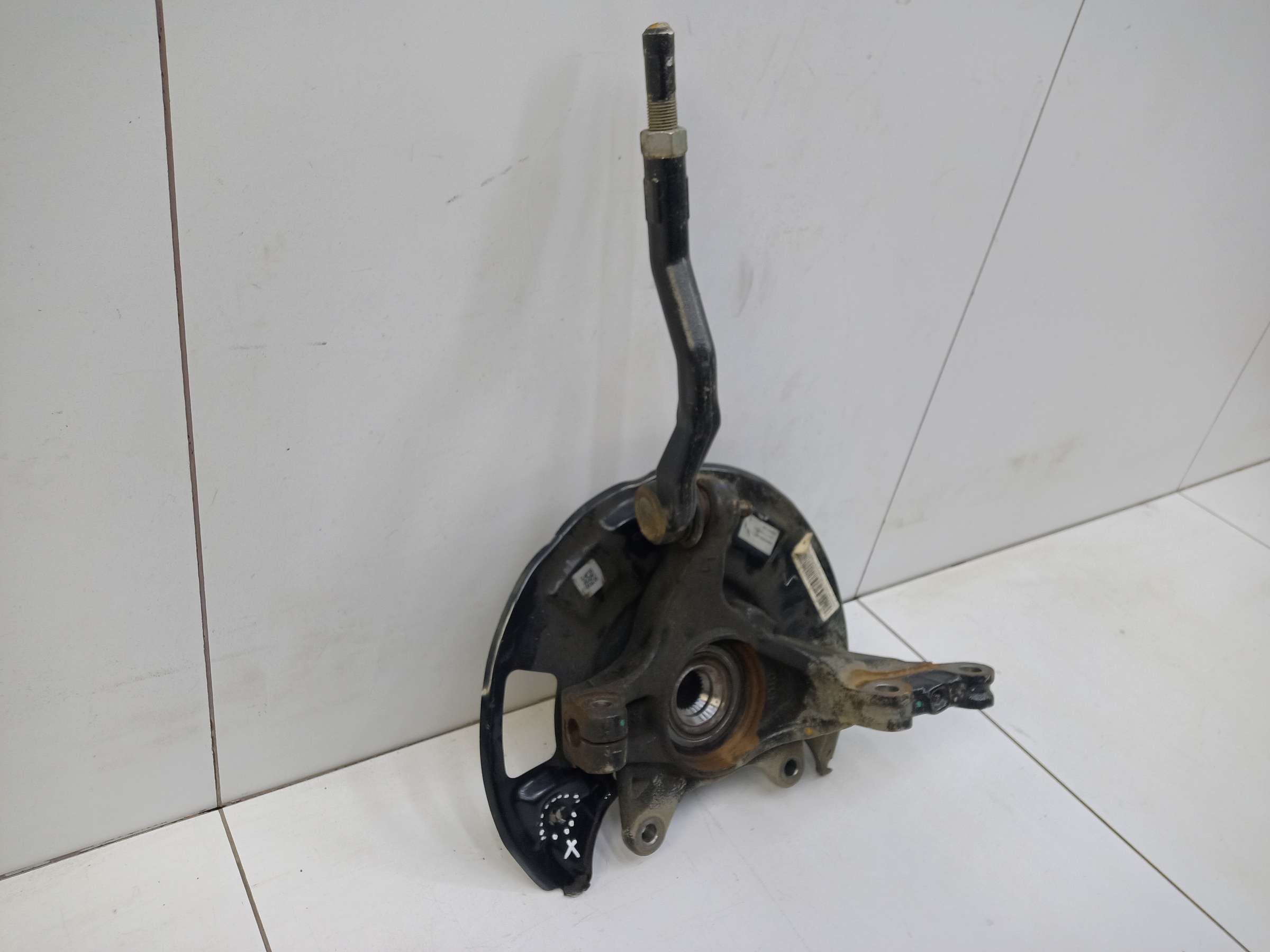 Кулак поворотный передний левый Changan UNI-S