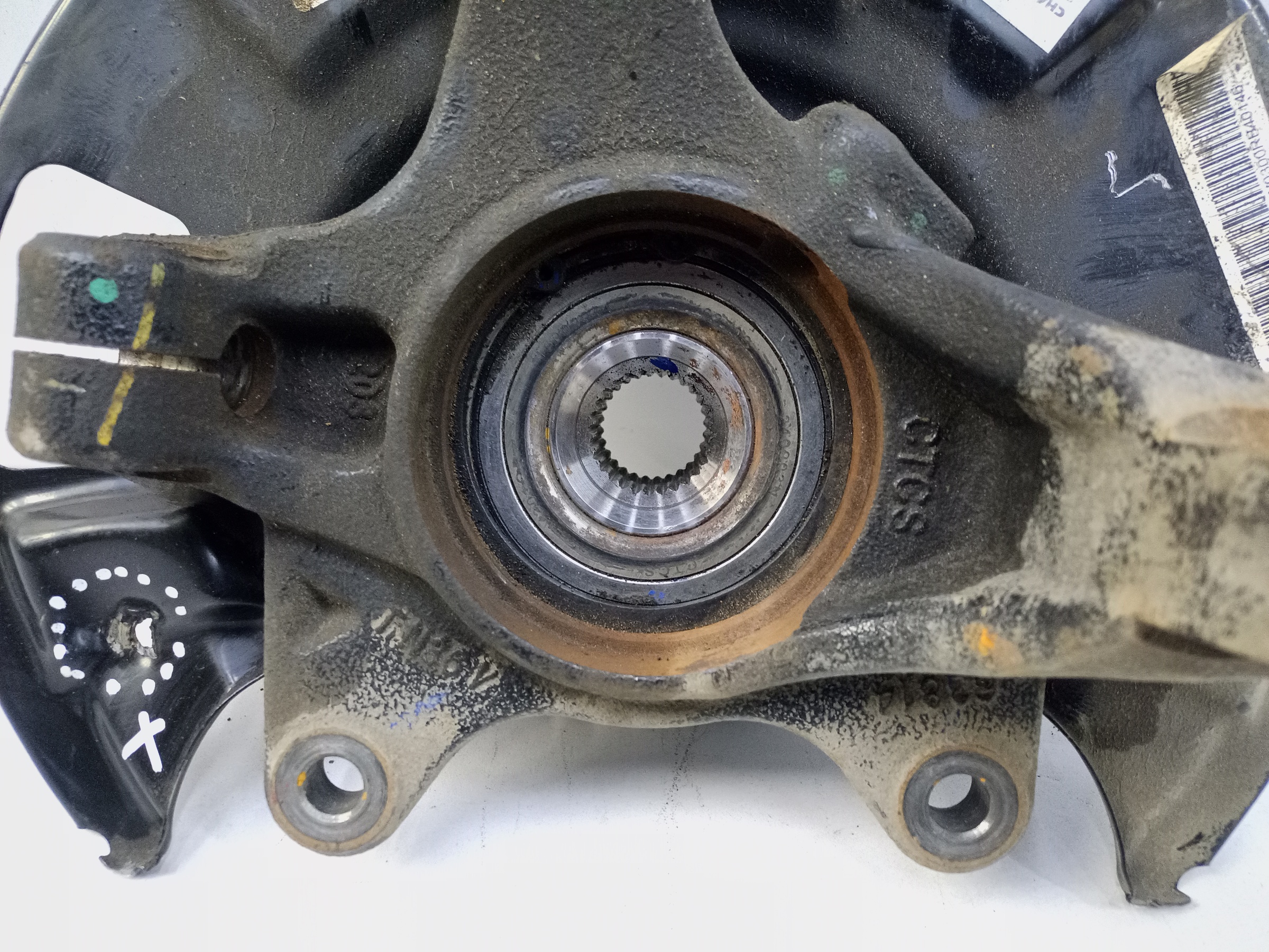 Кулак поворотный передний левый Changan UNI-S