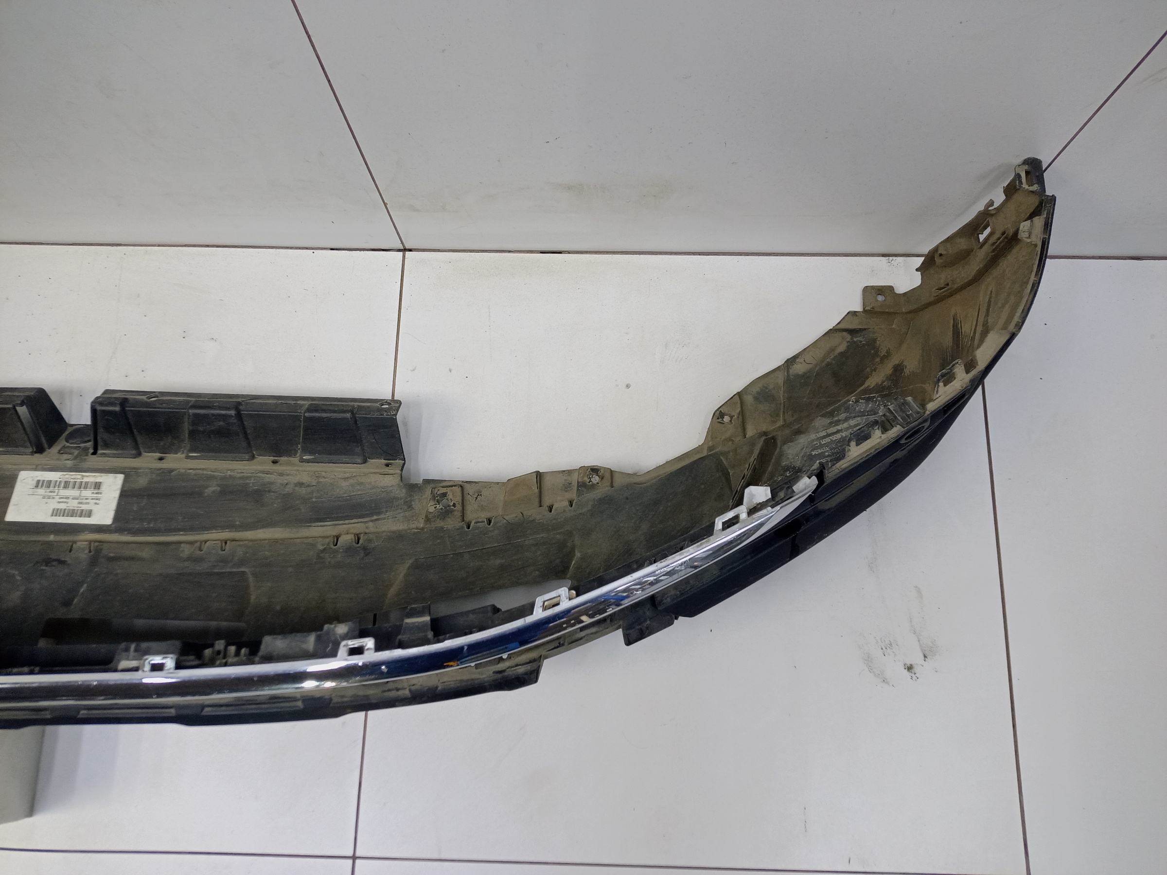 Юбка переднего бампера Volkswagen Tiguan 2 Restail