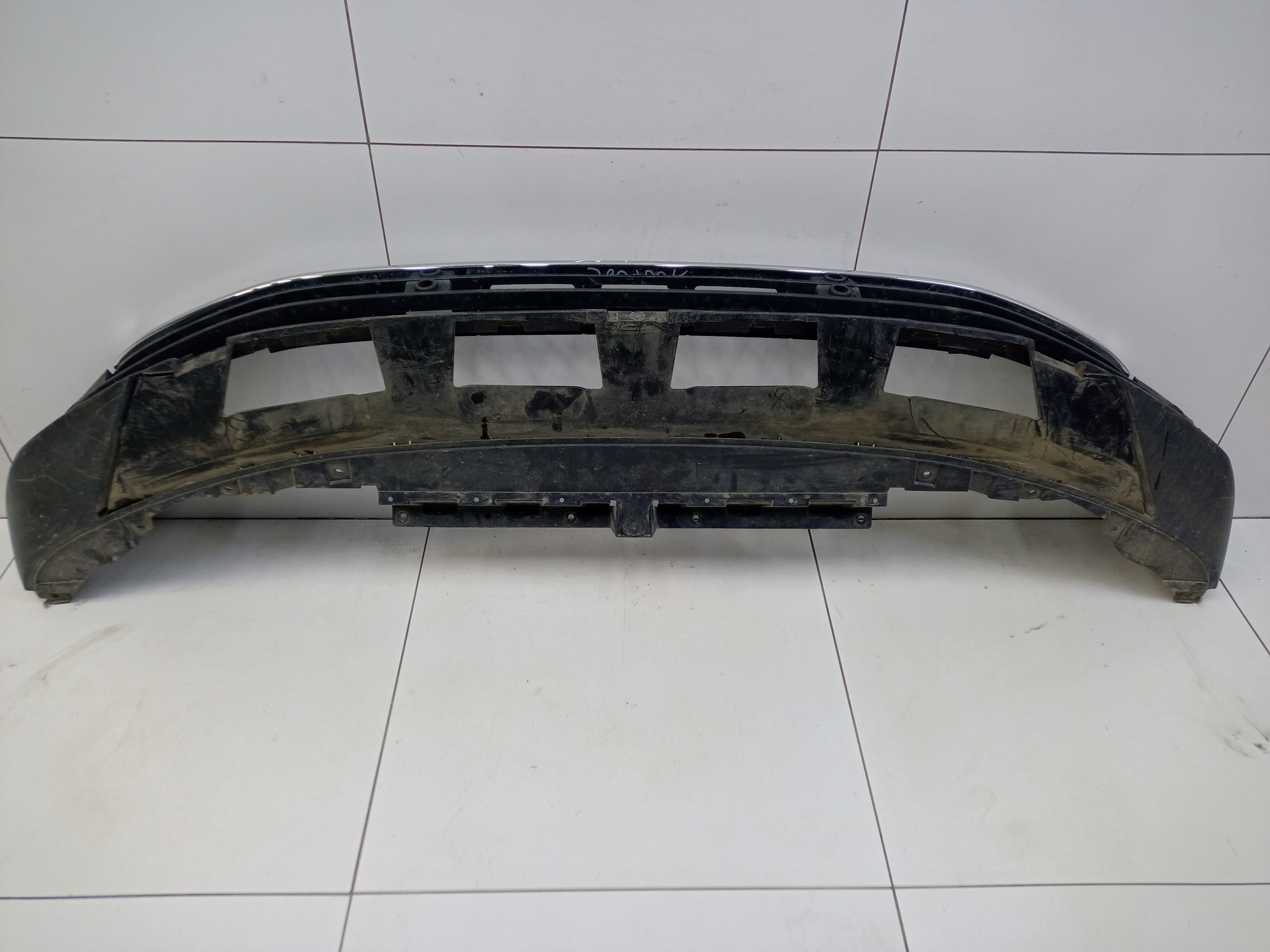 Юбка переднего бампера Volkswagen Tiguan 2 Restail