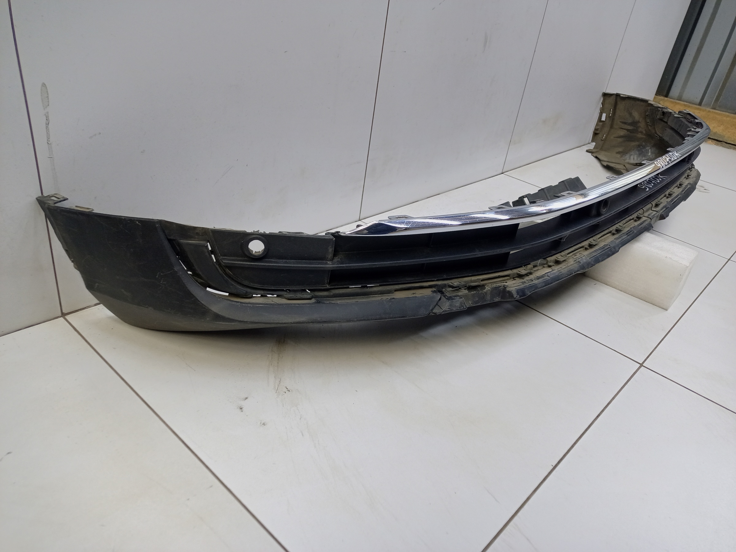 Юбка переднего бампера Volkswagen Tiguan 2 Restail