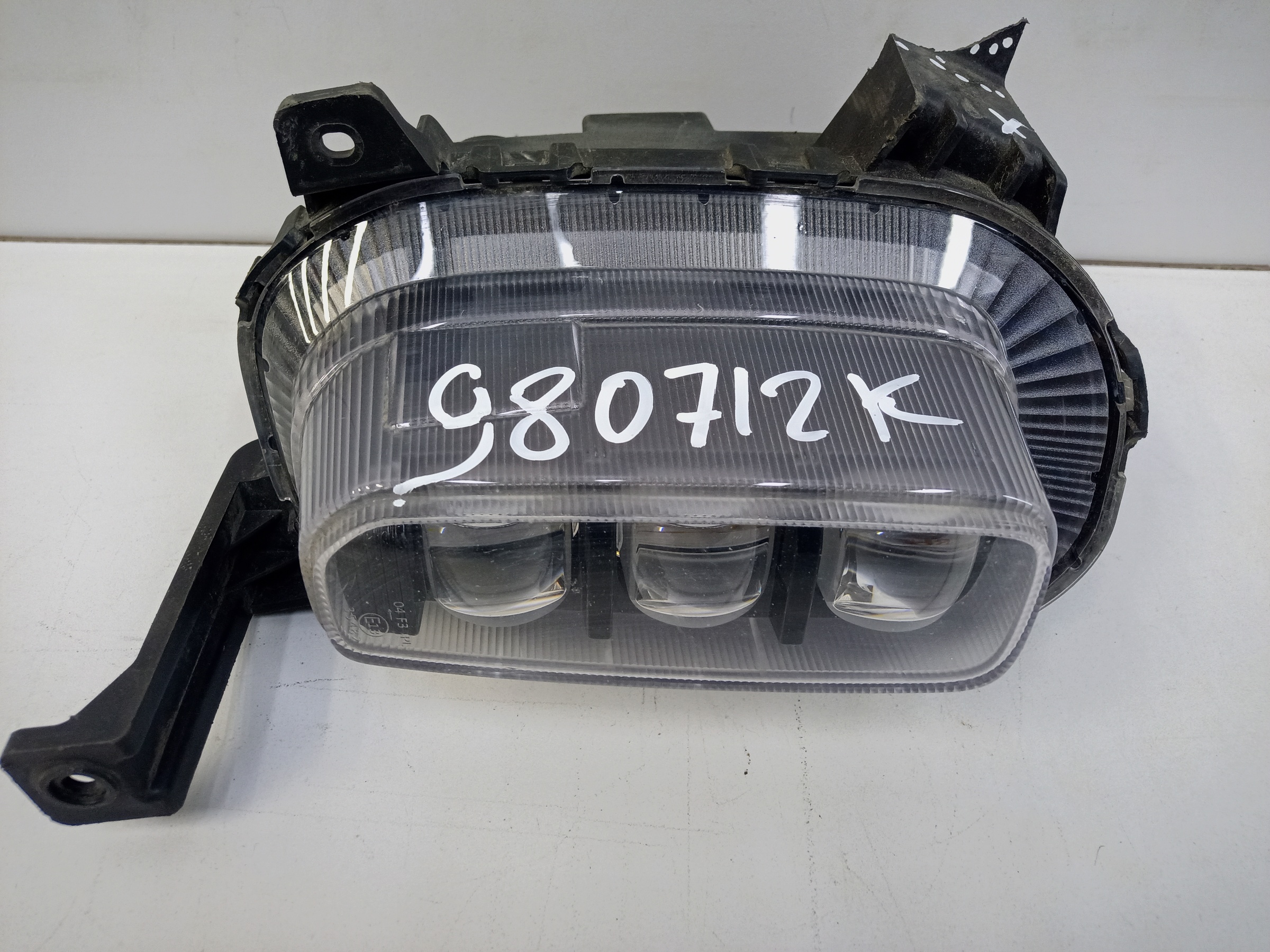 Фара ПТФ передняя правая Kia Seltos LED