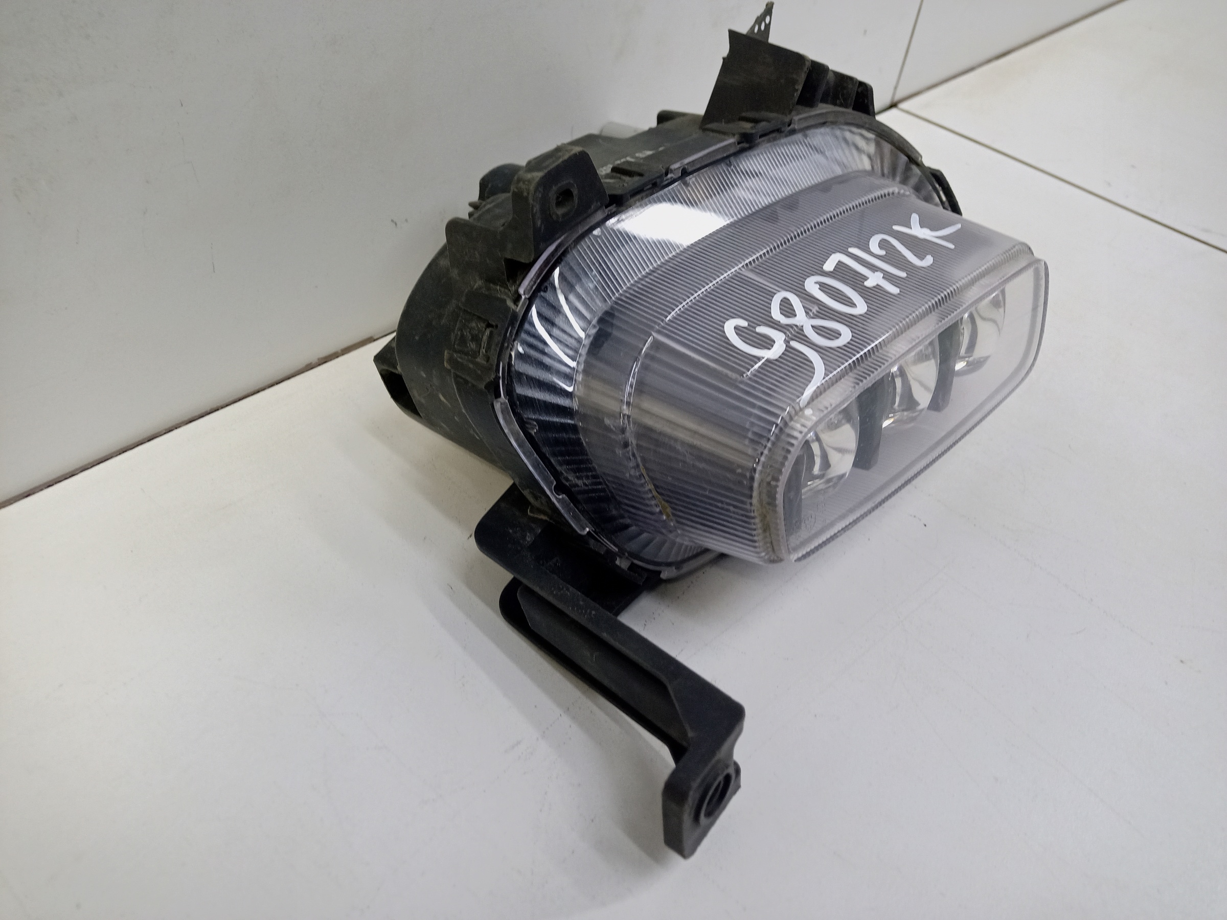 Фара ПТФ передняя правая Kia Seltos LED