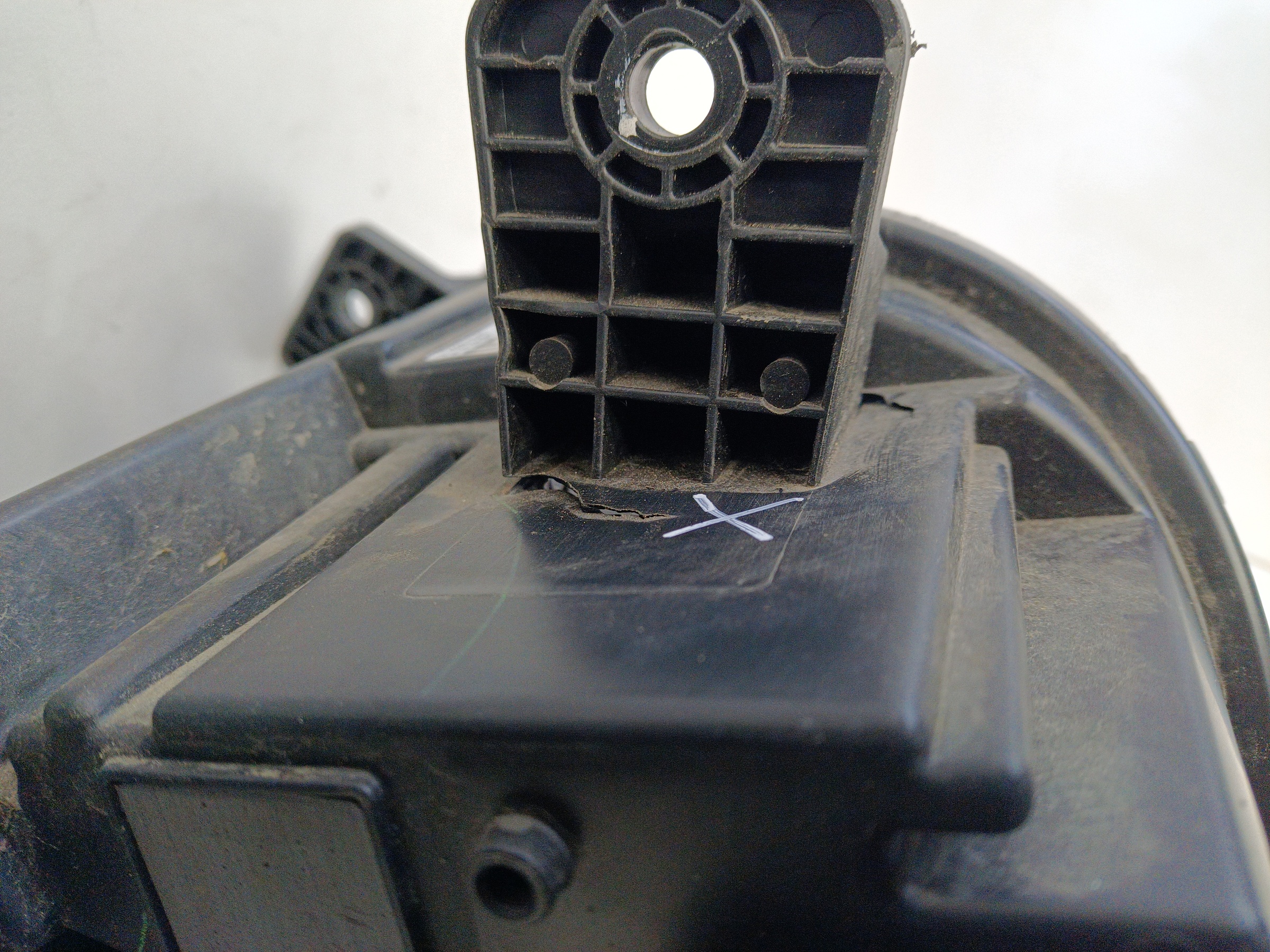 Фара передняя правая Changan CS35Plus Restail LED