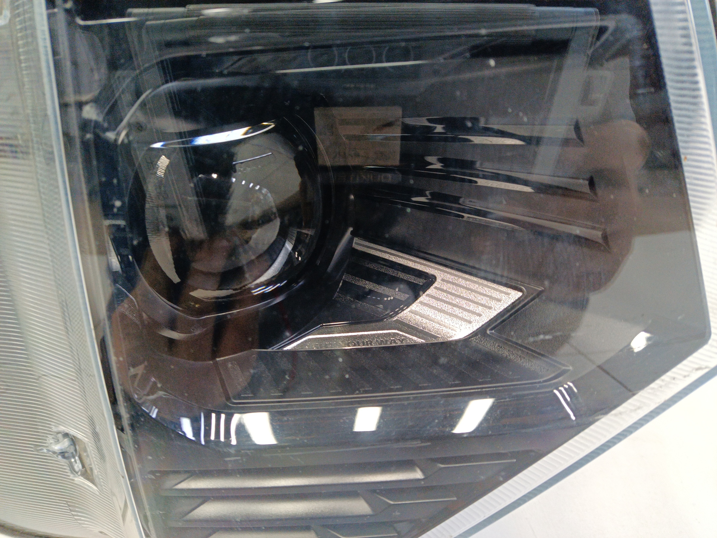 Фара передняя правая Changan CS35Plus Restail LED